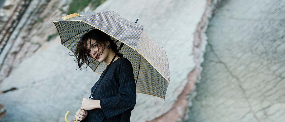 【Ezpeleta】10427 編織經典超輕短傘 (僅18cm)