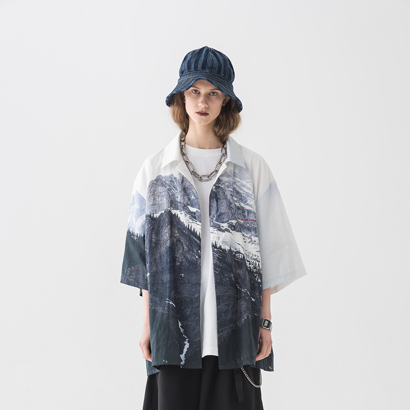 HARSH AND CRUEL 經典款 雪山滿版圖案古巴領短袖襯衫 H191030032