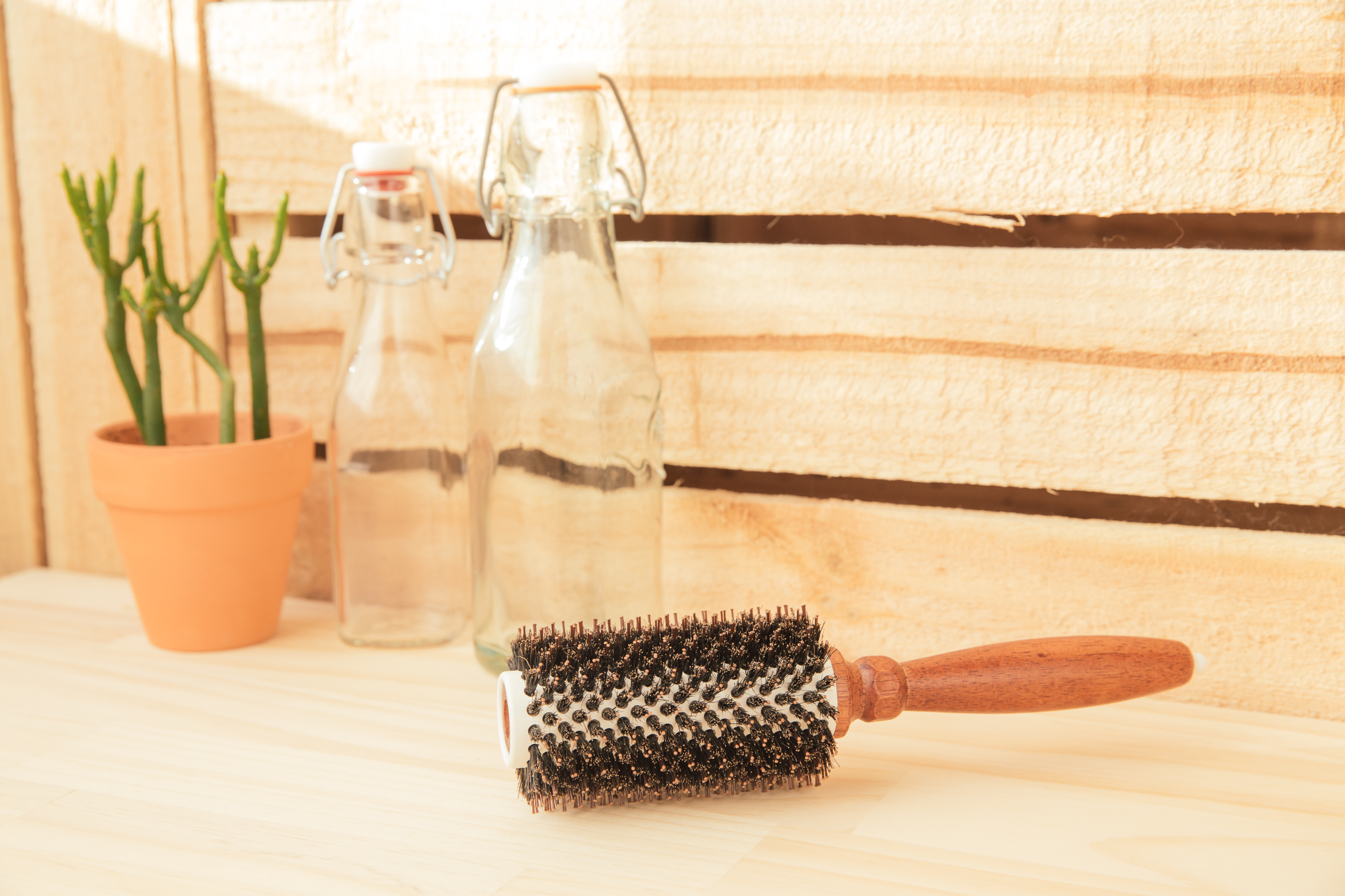 【小原木梳】陶瓷管 導熱鬃毛梳(吹整超推薦)