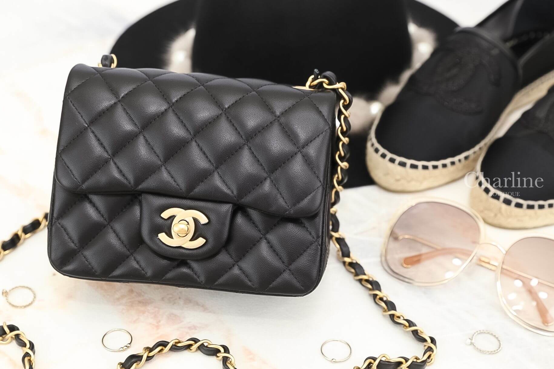 Chanel Mini Flap Bag 黑色金CC金鍊小羊皮肩背包-Charline Boutique 精品代購