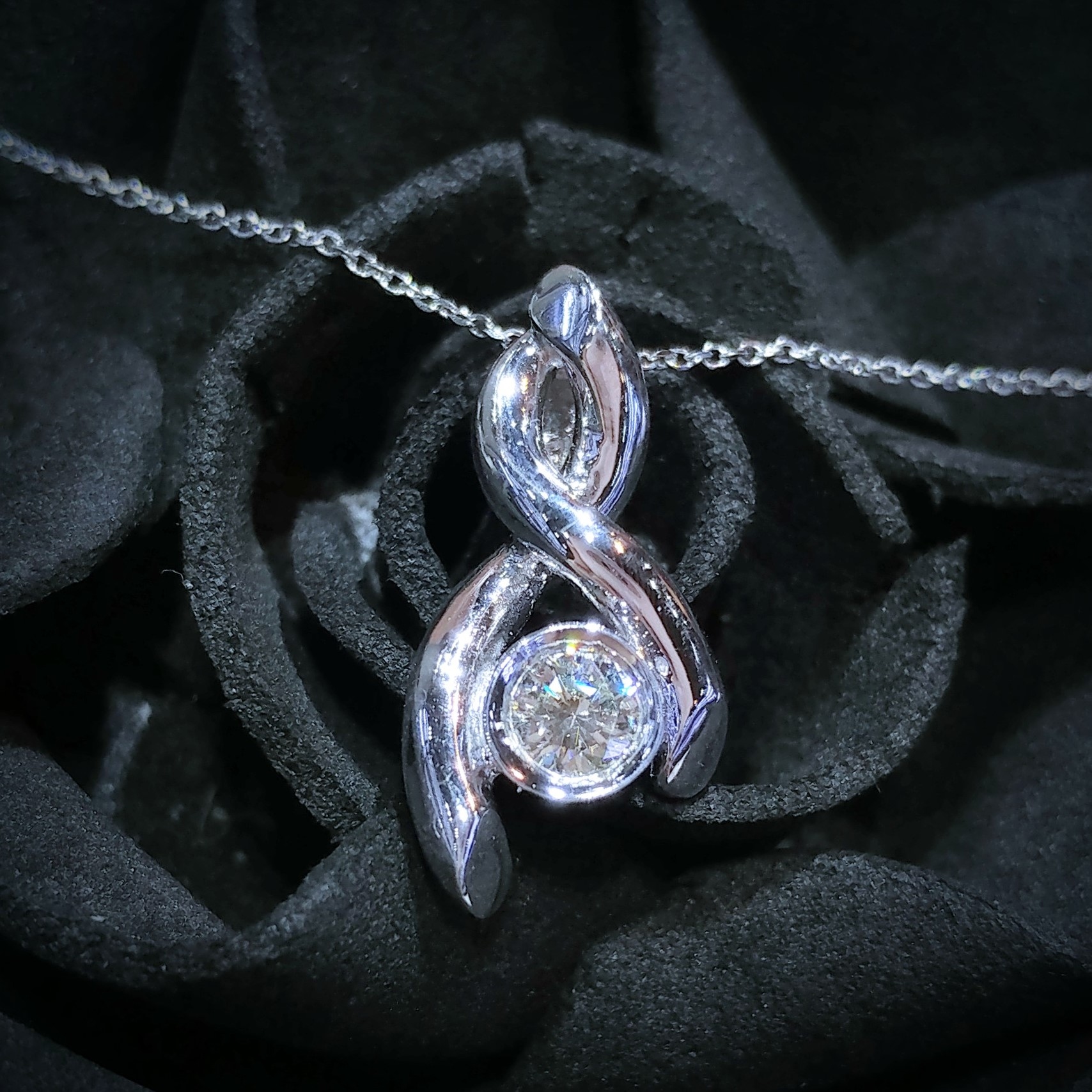 全新18K白金【單粒20份鑽石】吊咀