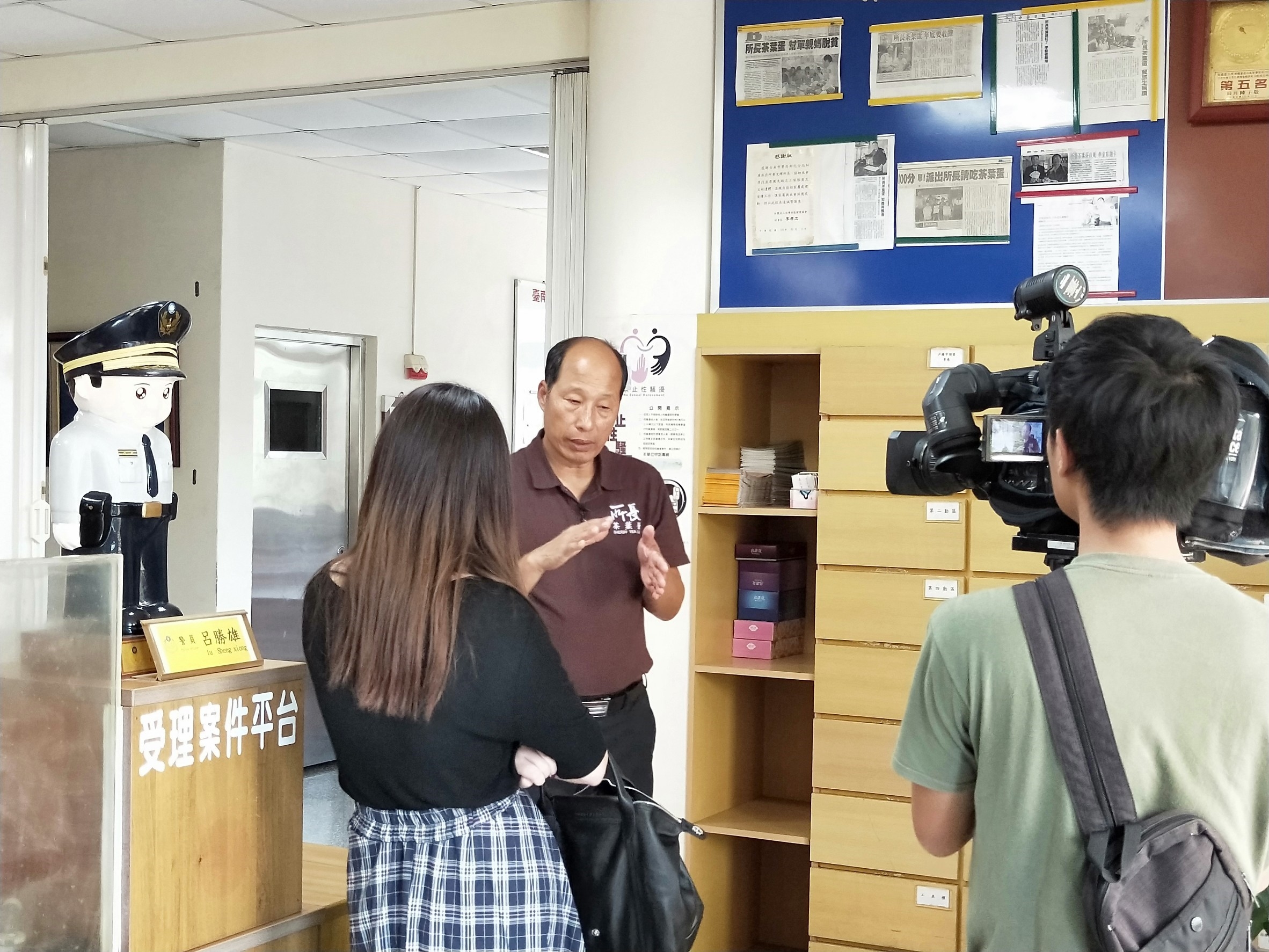 所長茶葉蛋-八大電視採訪花絮