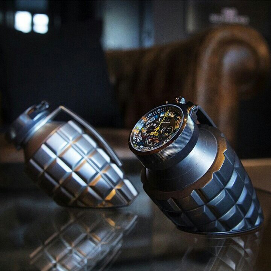 槍色手榴彈桌鐘座