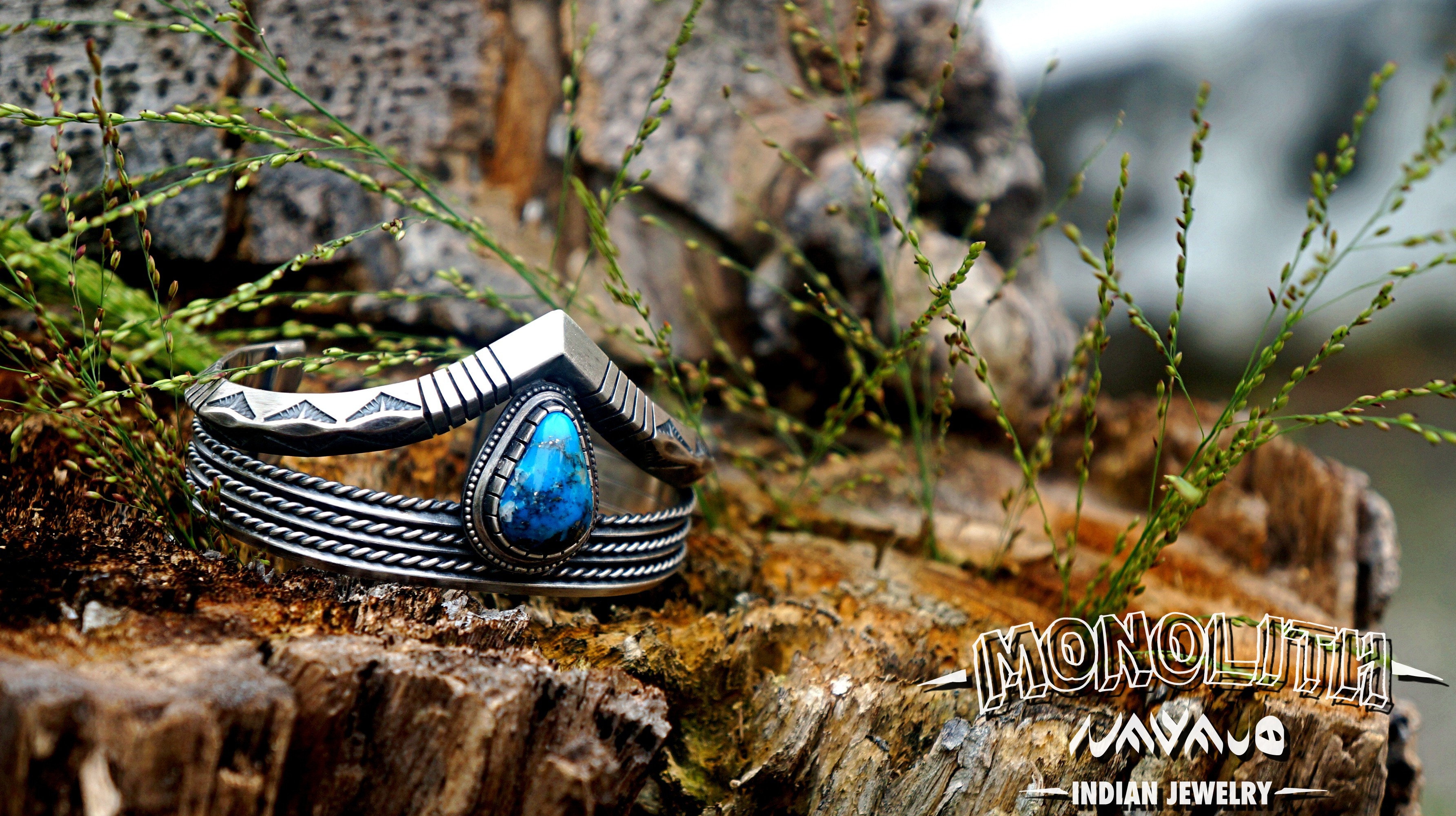 Ithaca Peak 綠松石 【手環】