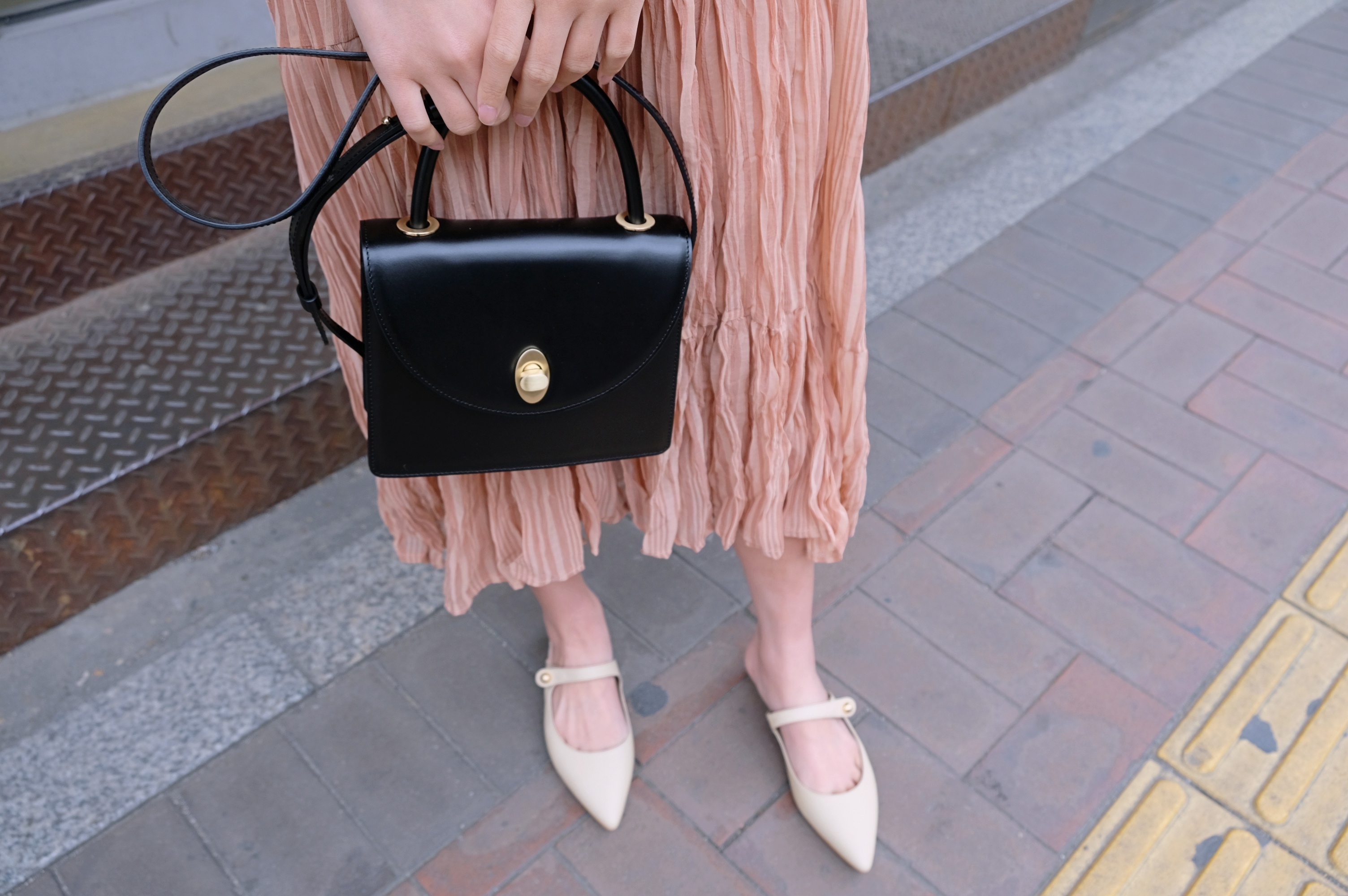 2way高質感櫃真牛皮金釦包