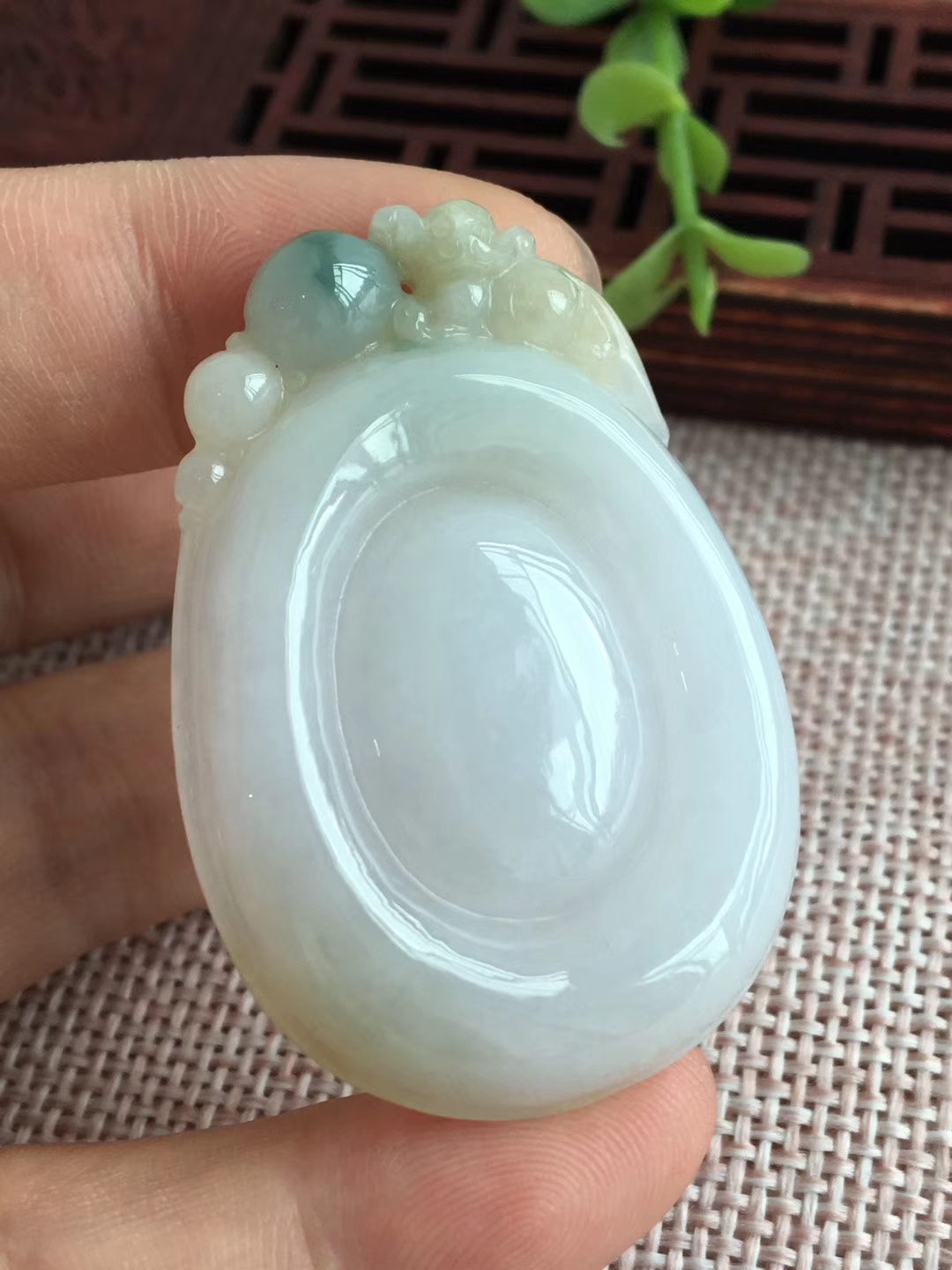 J1452 冰糯三彩特色福貝吊墜