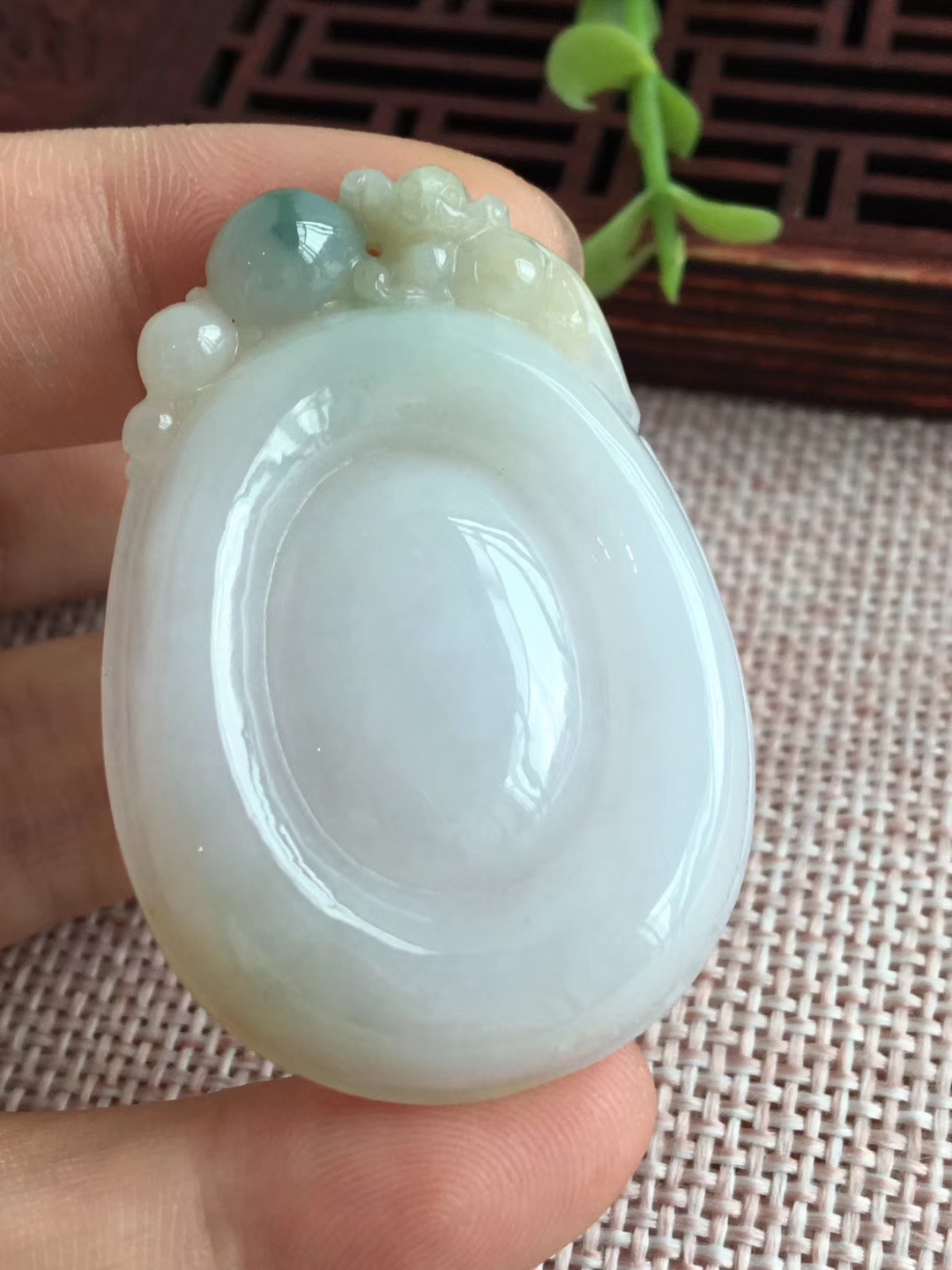 J1452 冰糯三彩特色福貝吊墜