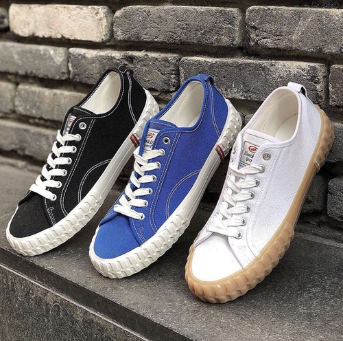 HAWKINS BOLVENTOR (3 COLORS)