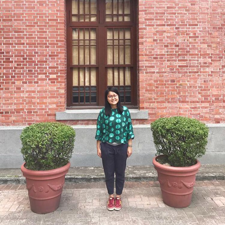 許許兒x兒童島聯名插畫手繪印花泡泡狐狸印花上衣顧客實穿