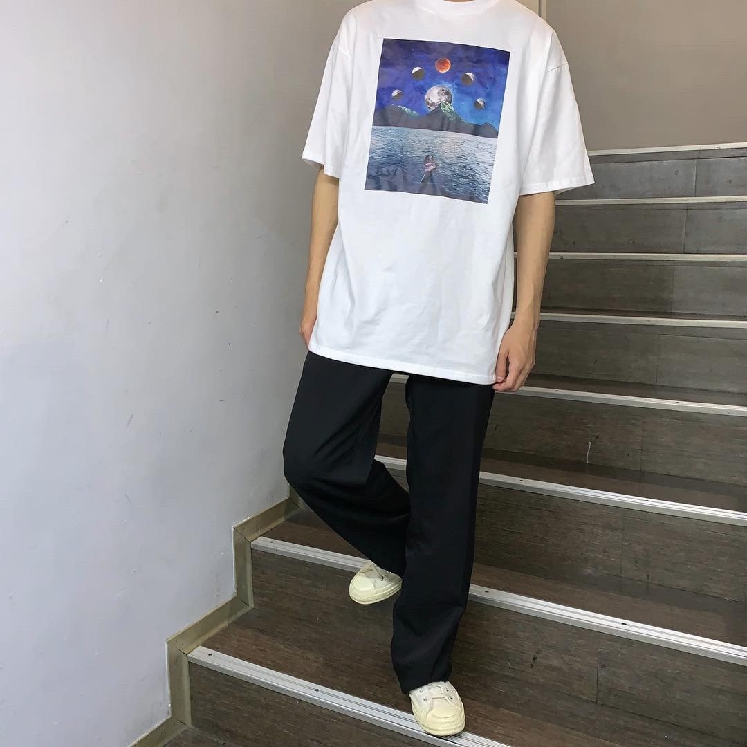 韓國 月蝕圖像白色短袖