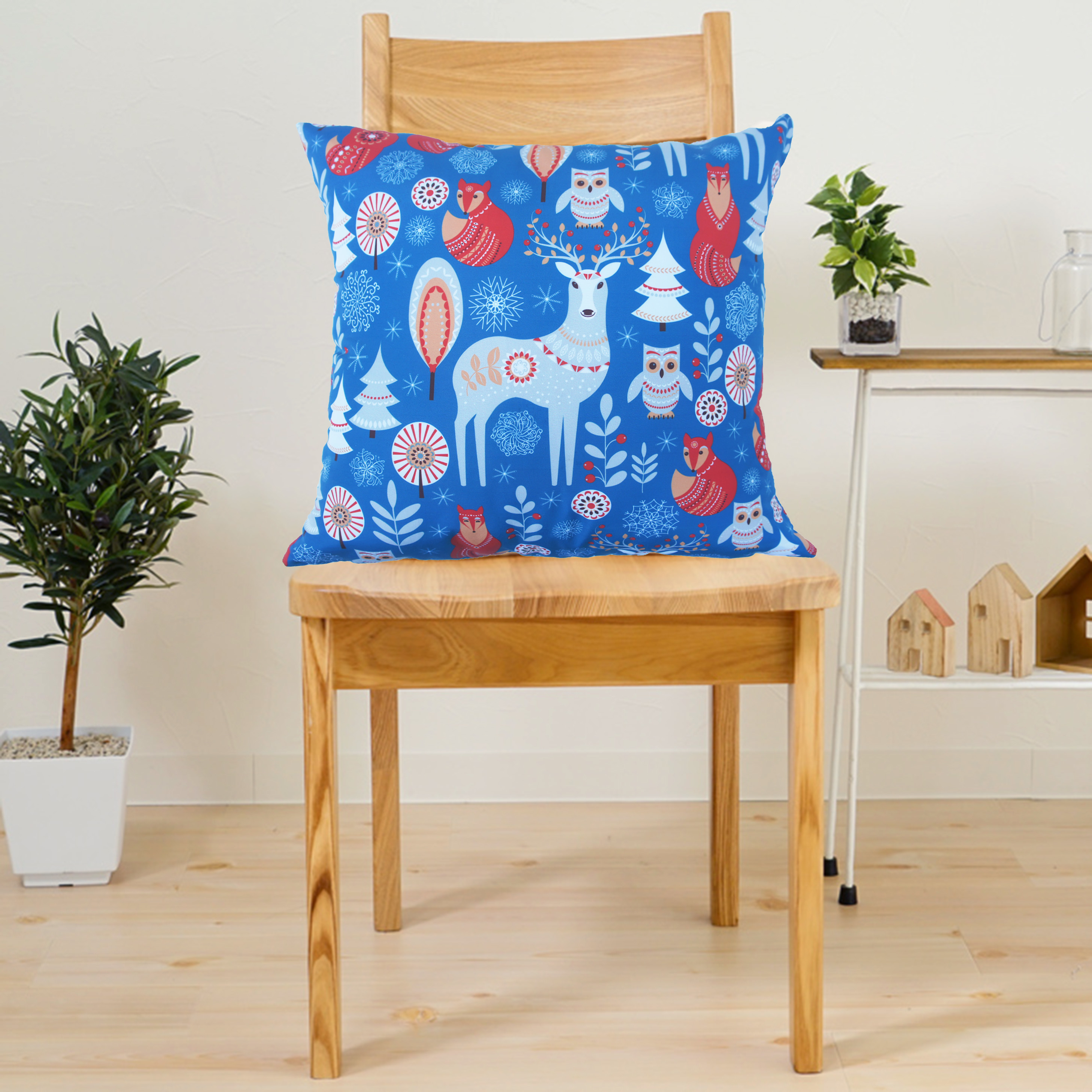 北歐風文創設計風格抱枕(43x43cm)-藍色鹿