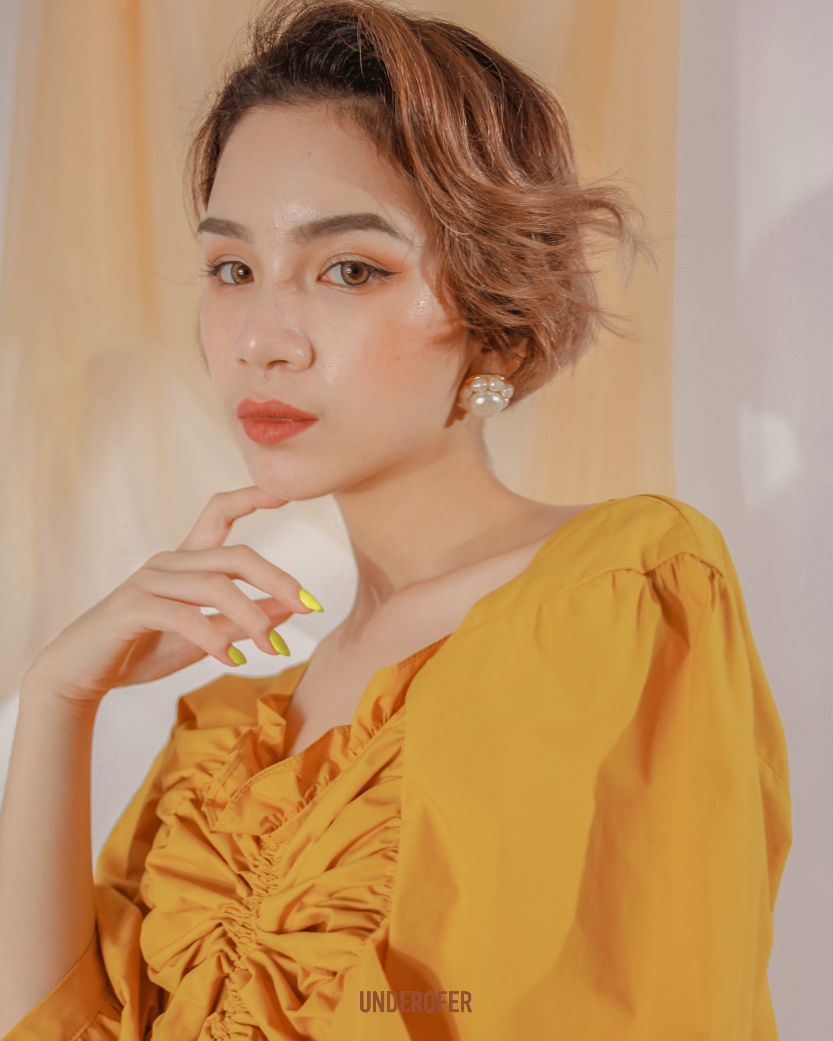 【零碼】UNDEROFER-澎澎七分袖抓皺下襬抽繩上衣 TLUX6F6270419