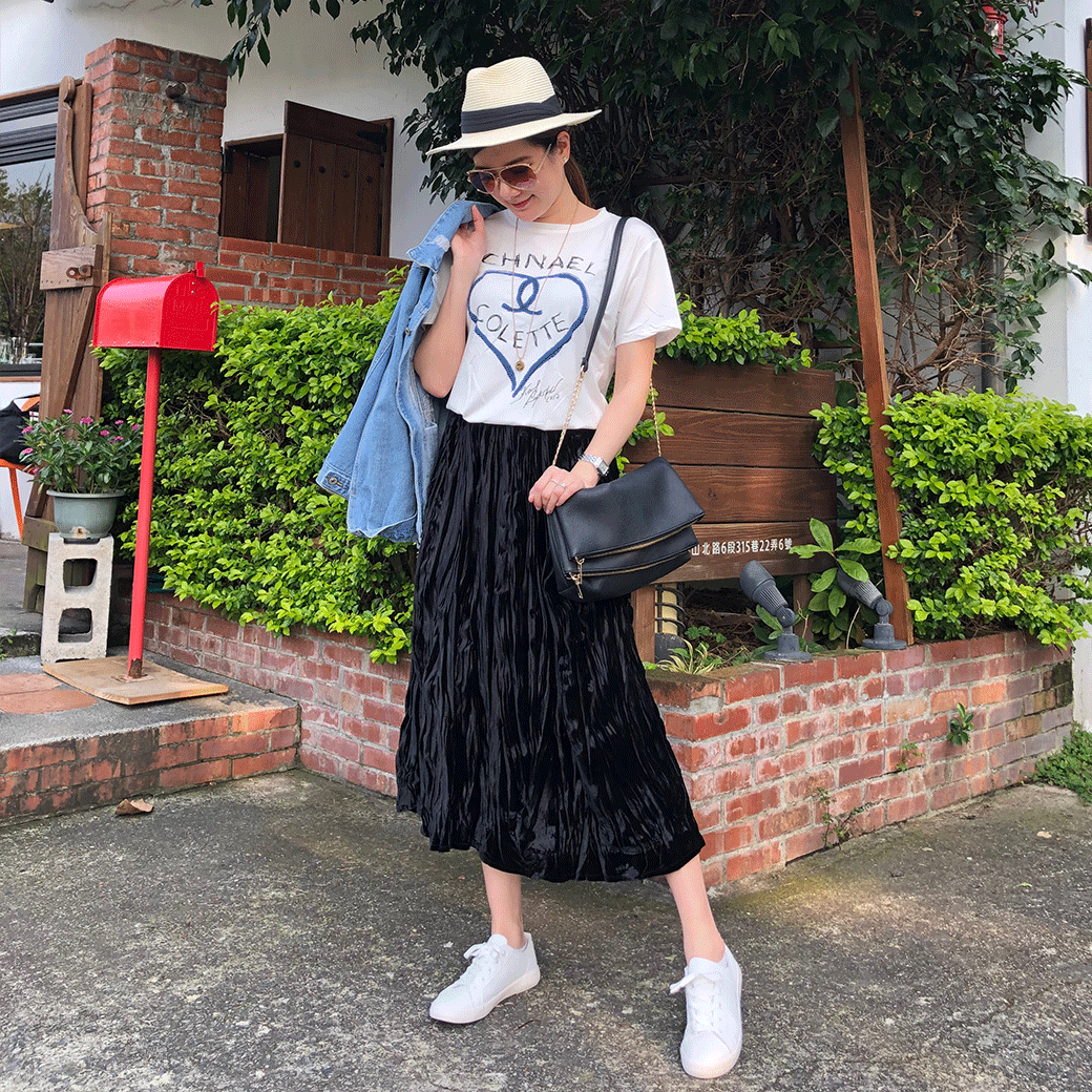 皺褶造型百褶裙