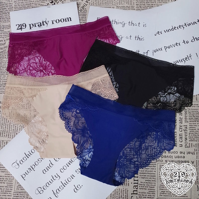 W-花邊蕾絲包臀冰絲內褲