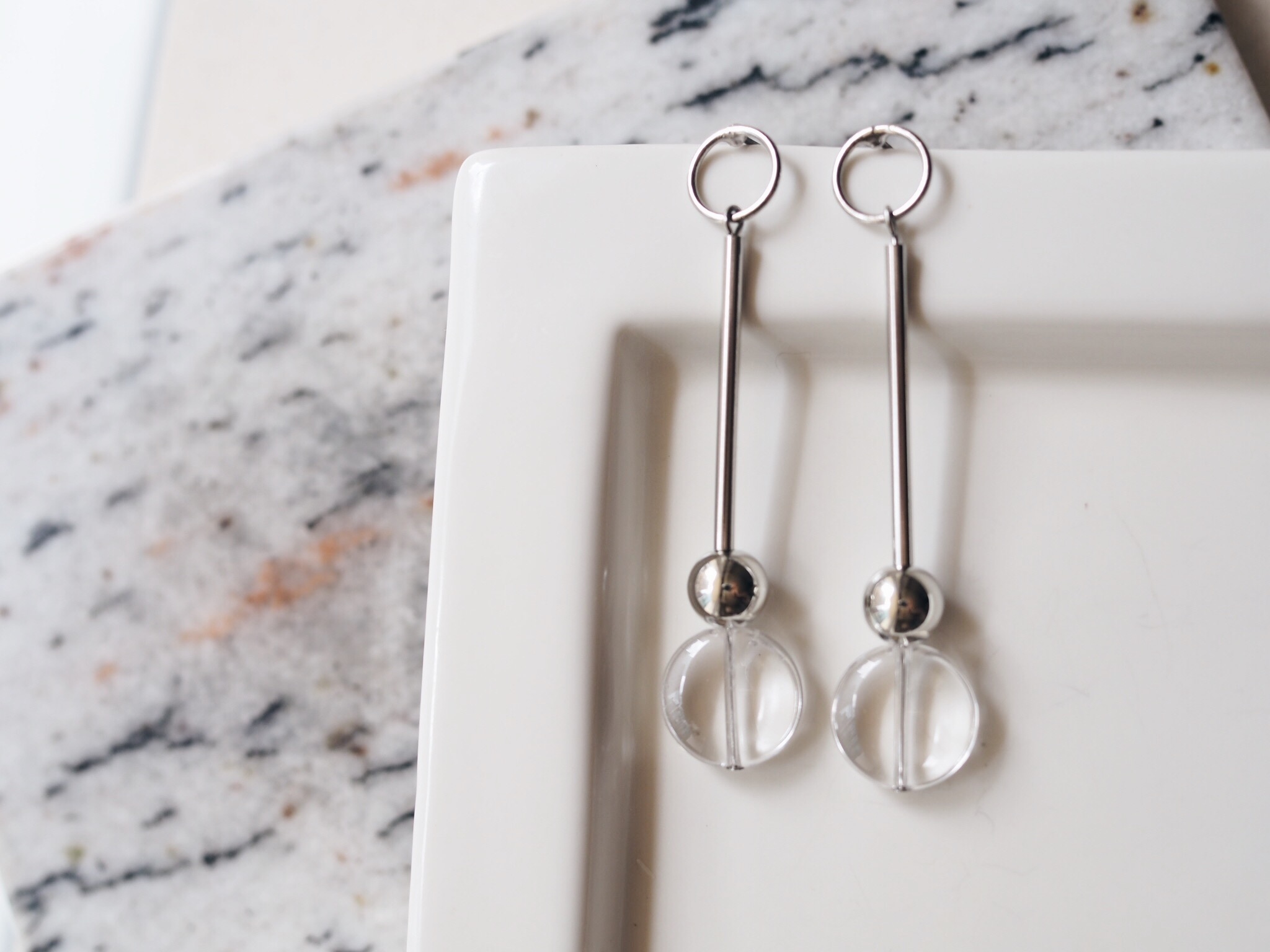 優雅點綴｜透明水晶耳環