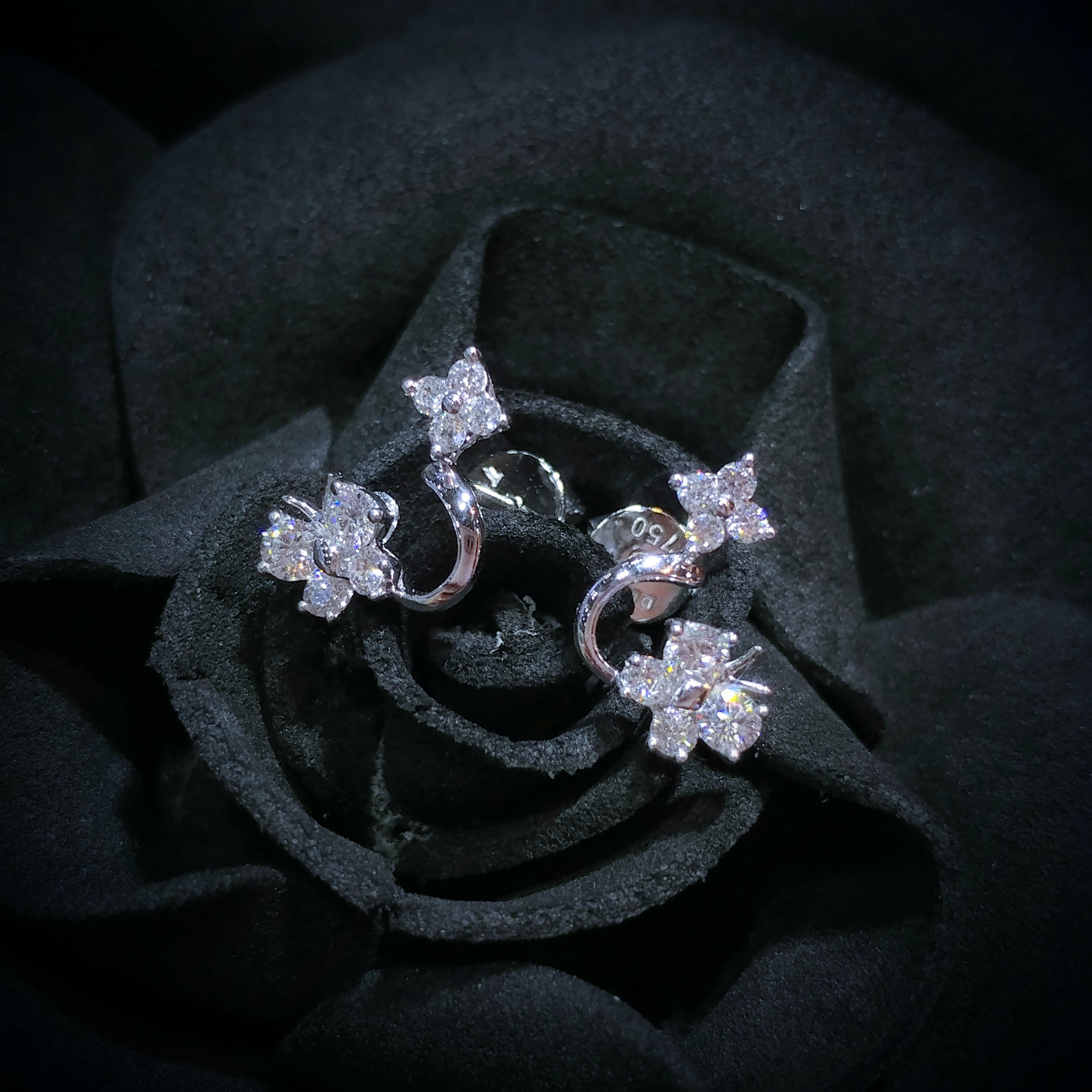 18K White Gold 0.38ct Diamond Earrings