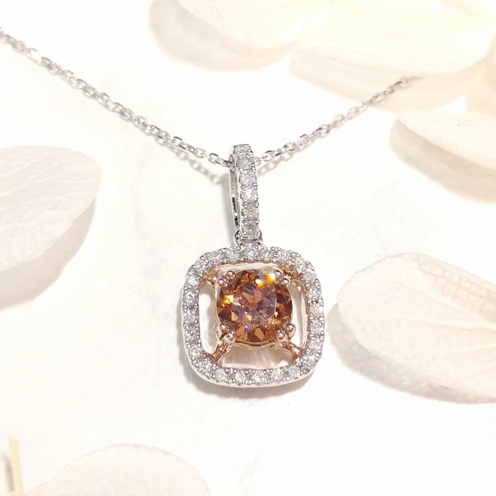 全新18K金【單粒43份咖啡鑽】配小鑽共53份吊咀