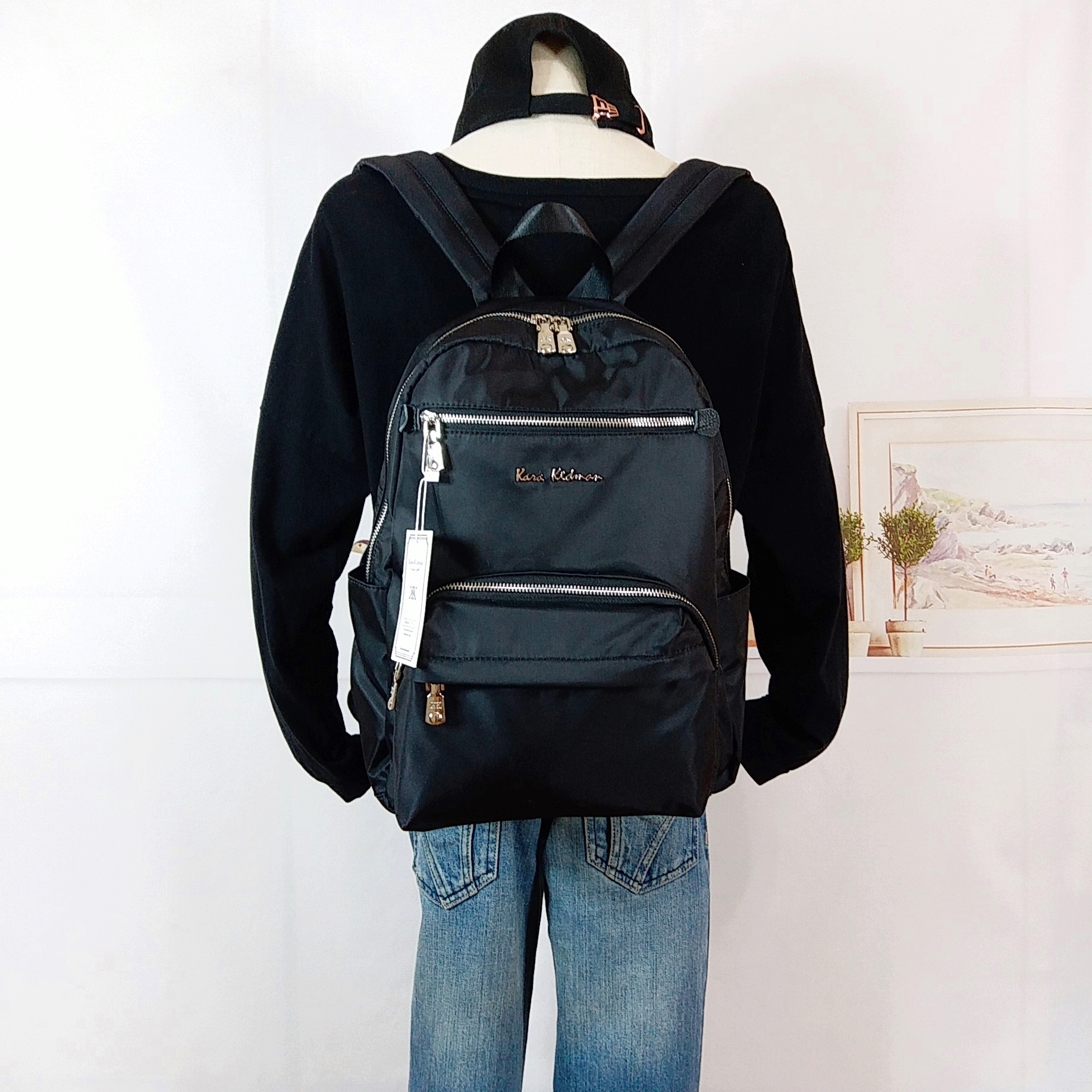 Kara Kidman輕身多格背包B2026125