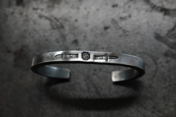 SE- 580 7mm 扁平手鐲/壓紋