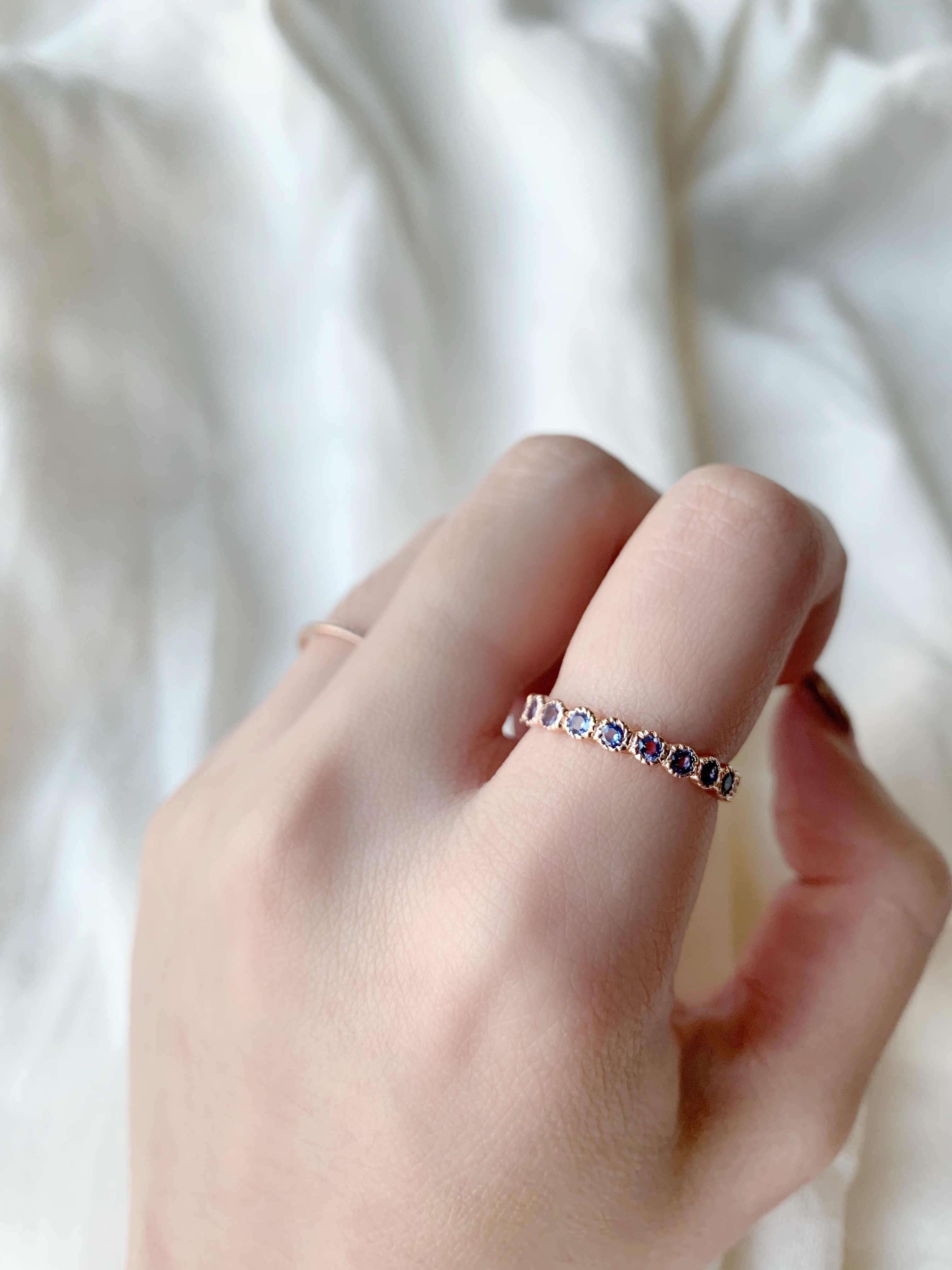 14k玫瑰金 整圈堇青石戒指