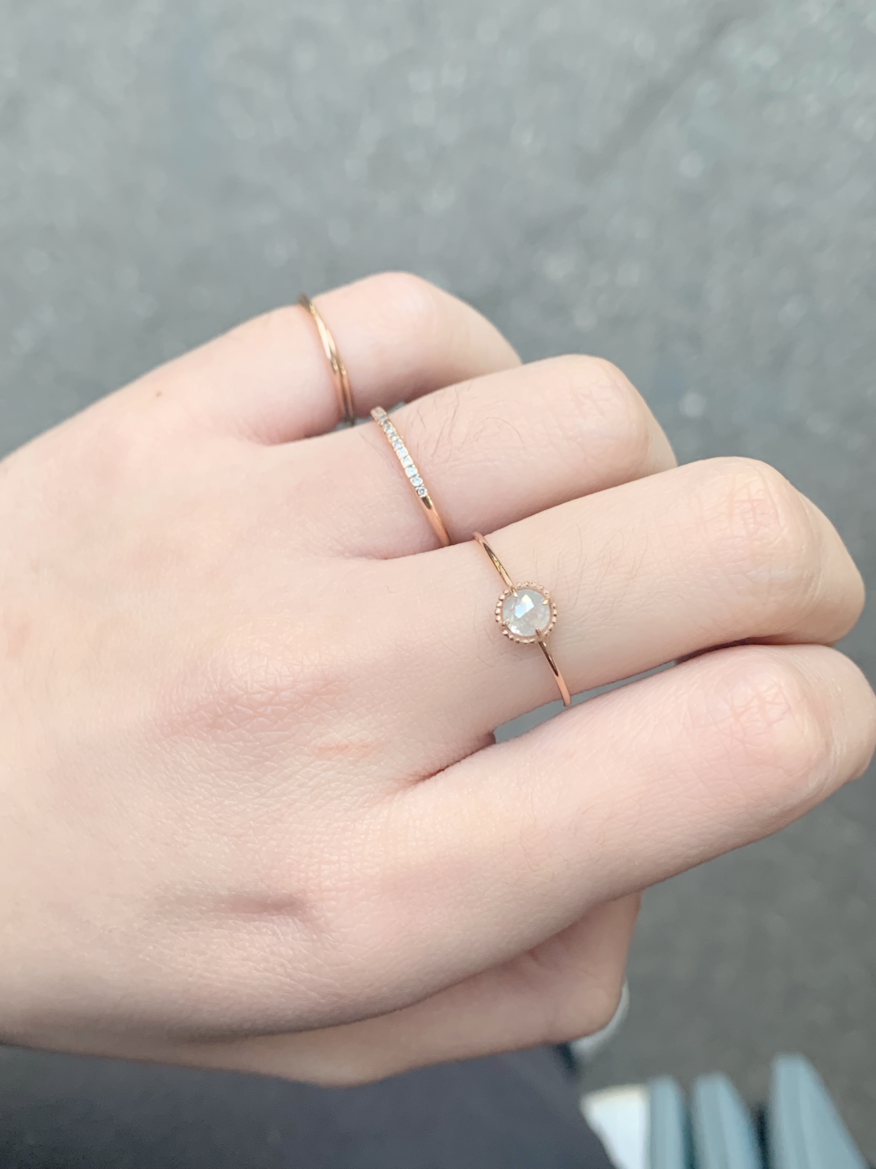 14k光滑杯子蛋糕灰鑽原礦戒指