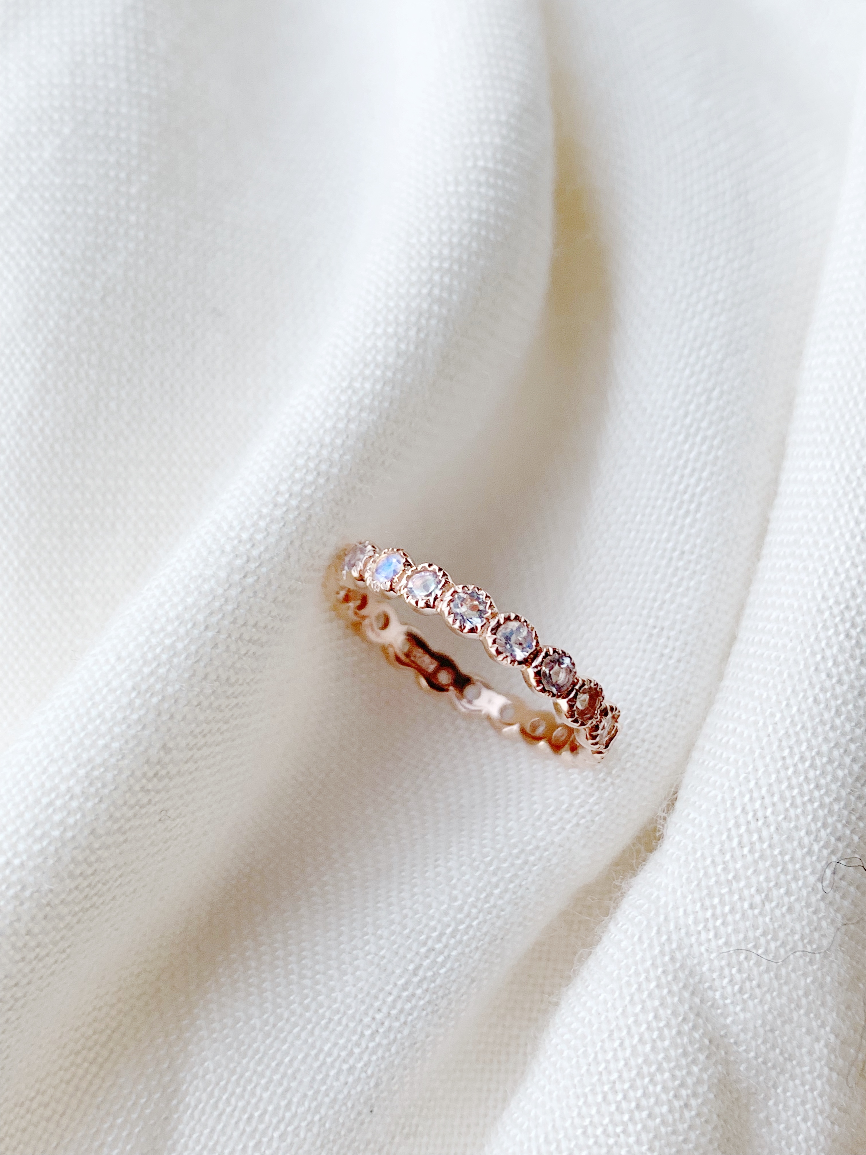 整圈月光石戒指-玫瑰金