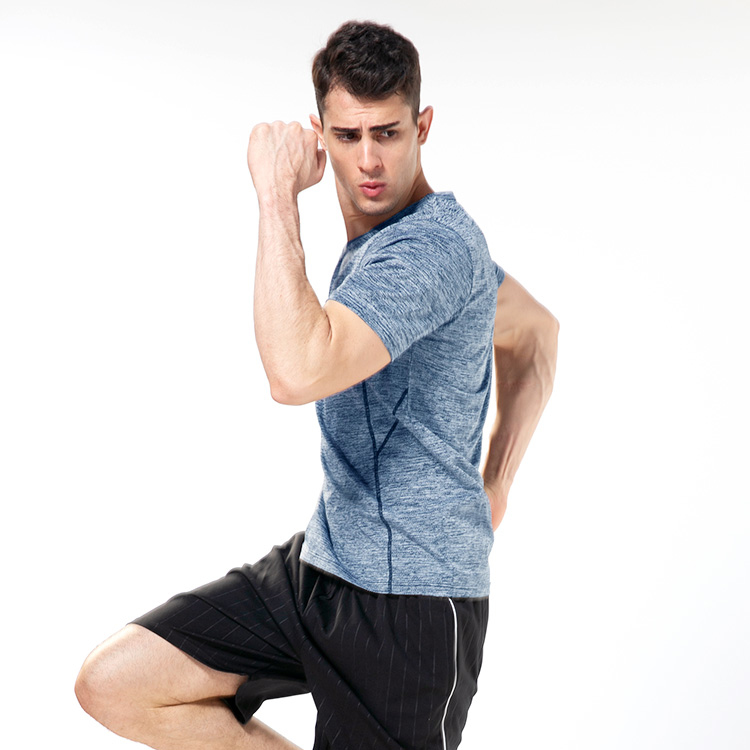 【HENIS】陽離子科技網眼V領短T