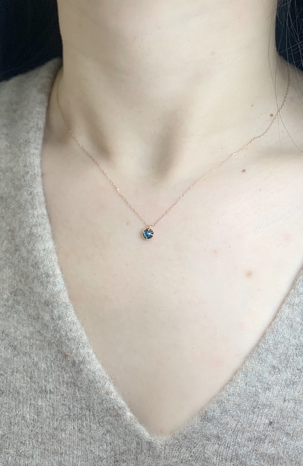 14K 杯子蛋糕藍鑽原礦鎖骨鍊