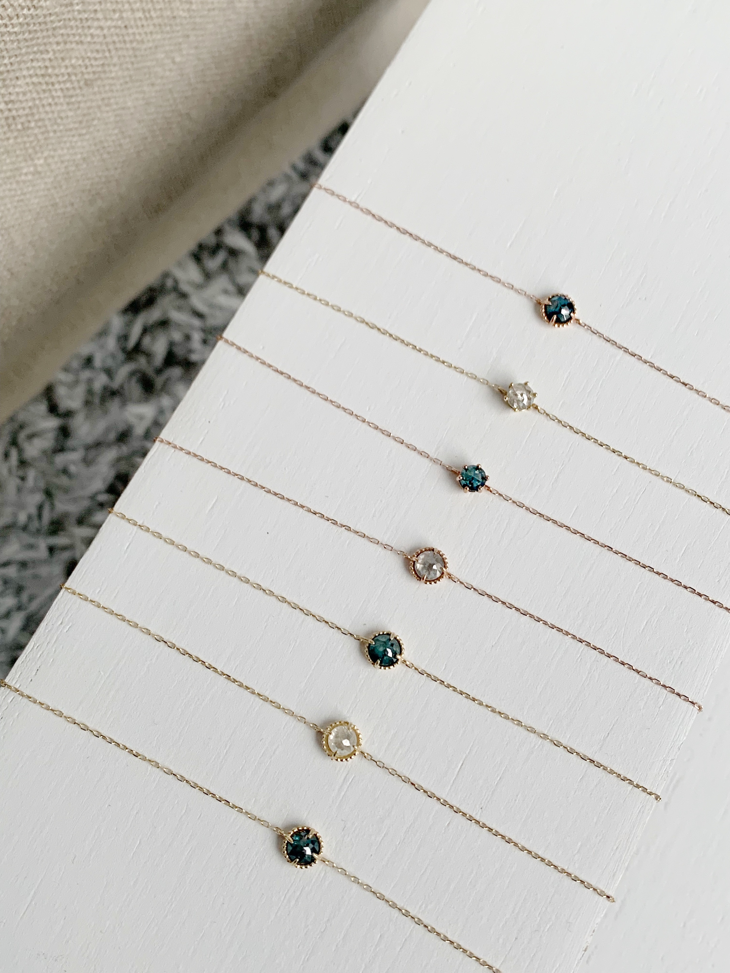 14K 六爪4mm超美藍鑽石手鍊