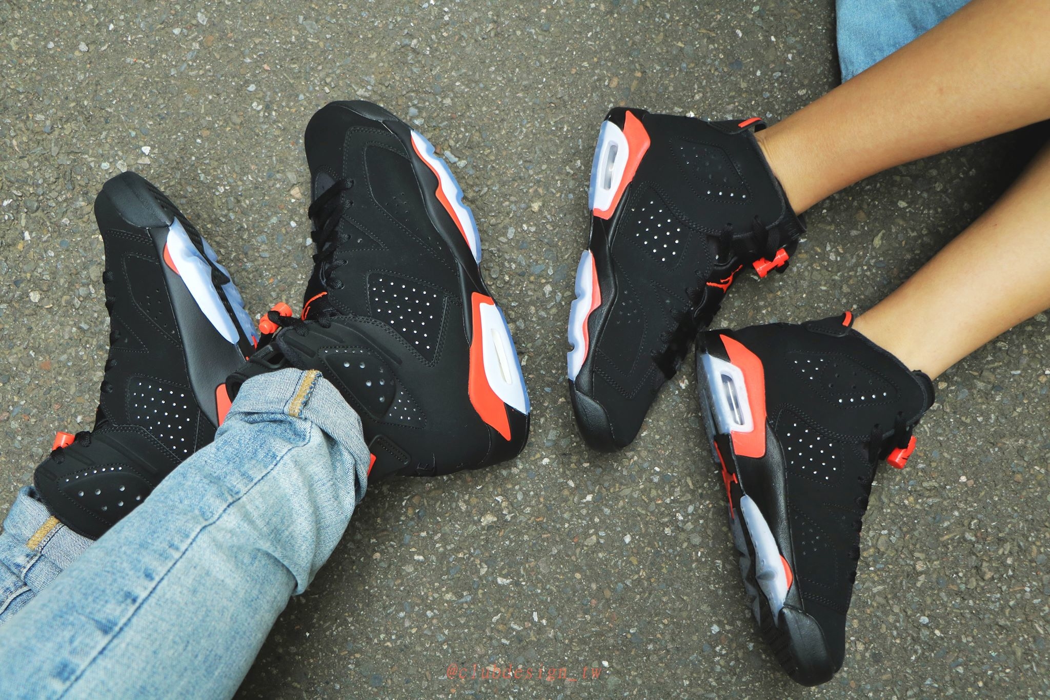 AIR JORDAN 6 RETRO 