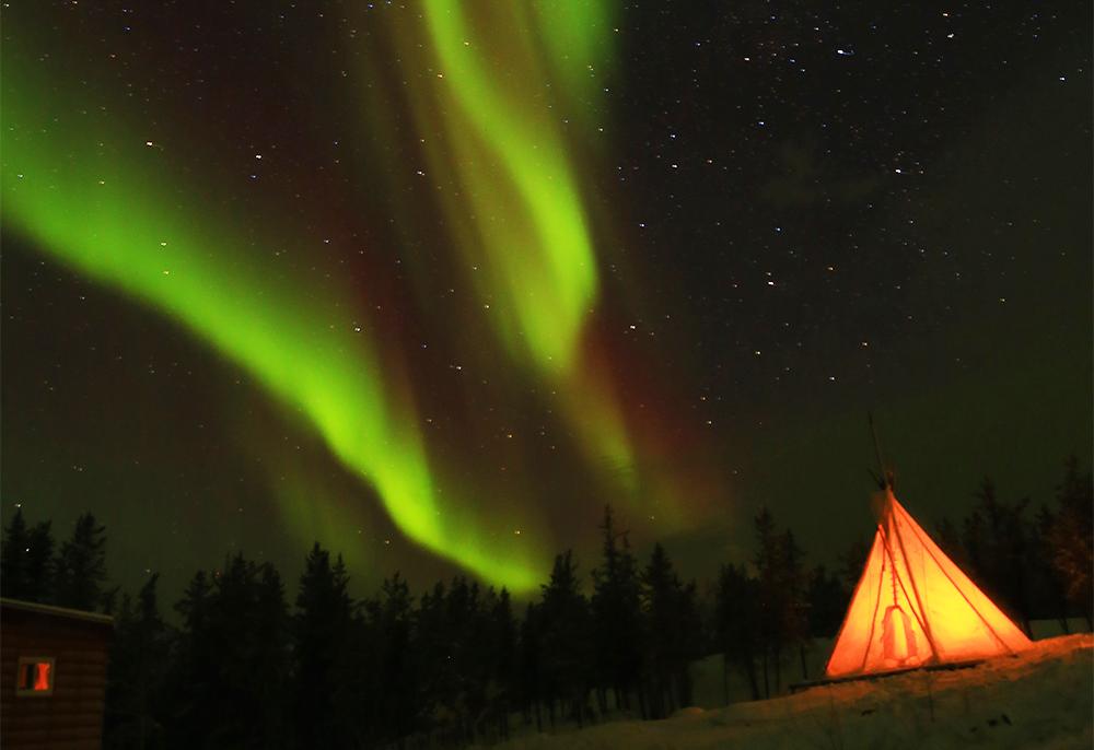 沐樂旅遊黃刀鎮極光冬季四天三夜抵玩酒店包裝行程