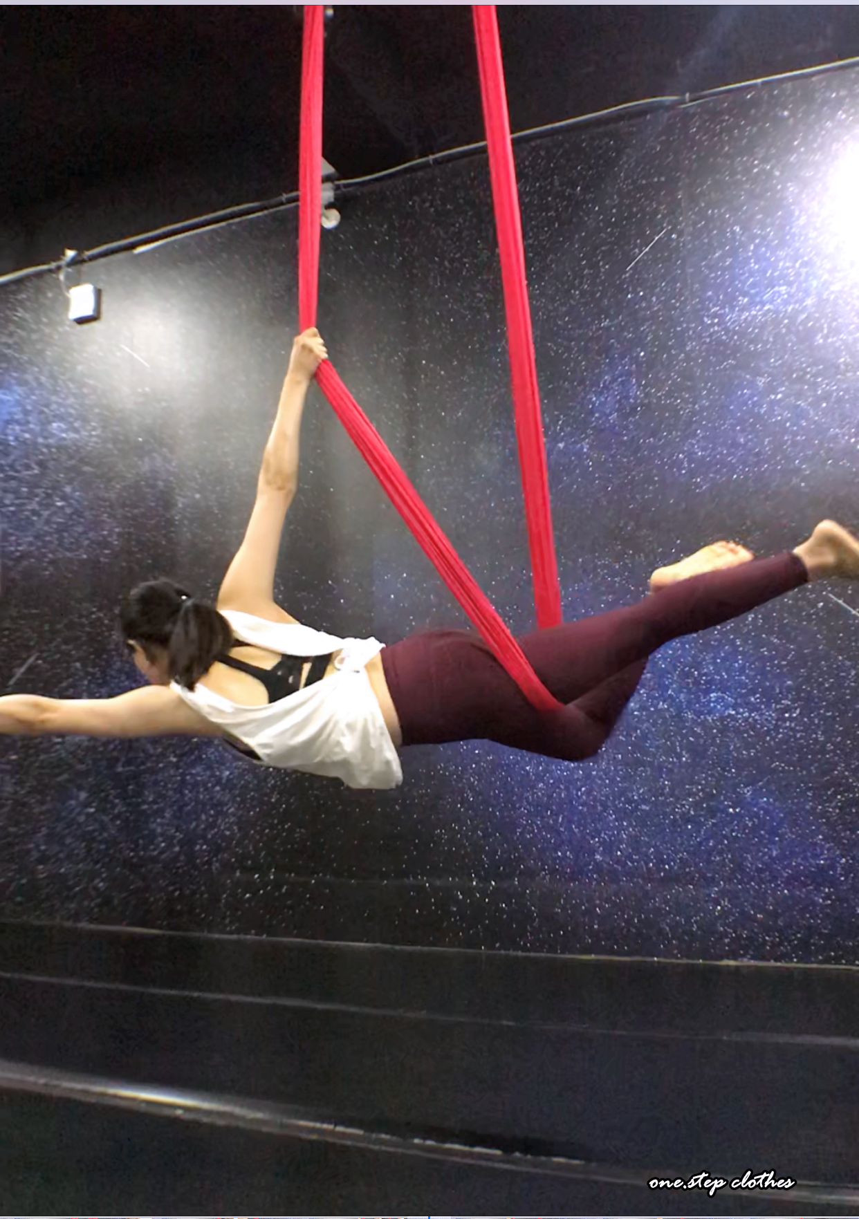 運動系列-後交叉縷空棉質外搭背心(白)