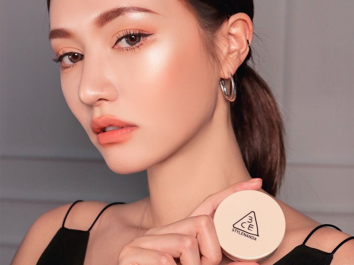 3CE GLOW BEAM HIGHLIGHTER #REAR SIDE