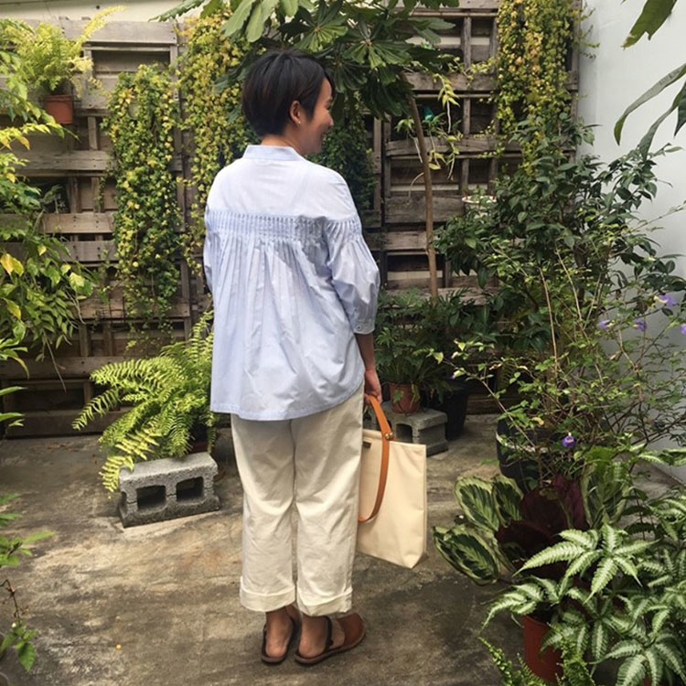 青楓翅果立體折紋襯衫新色實穿照