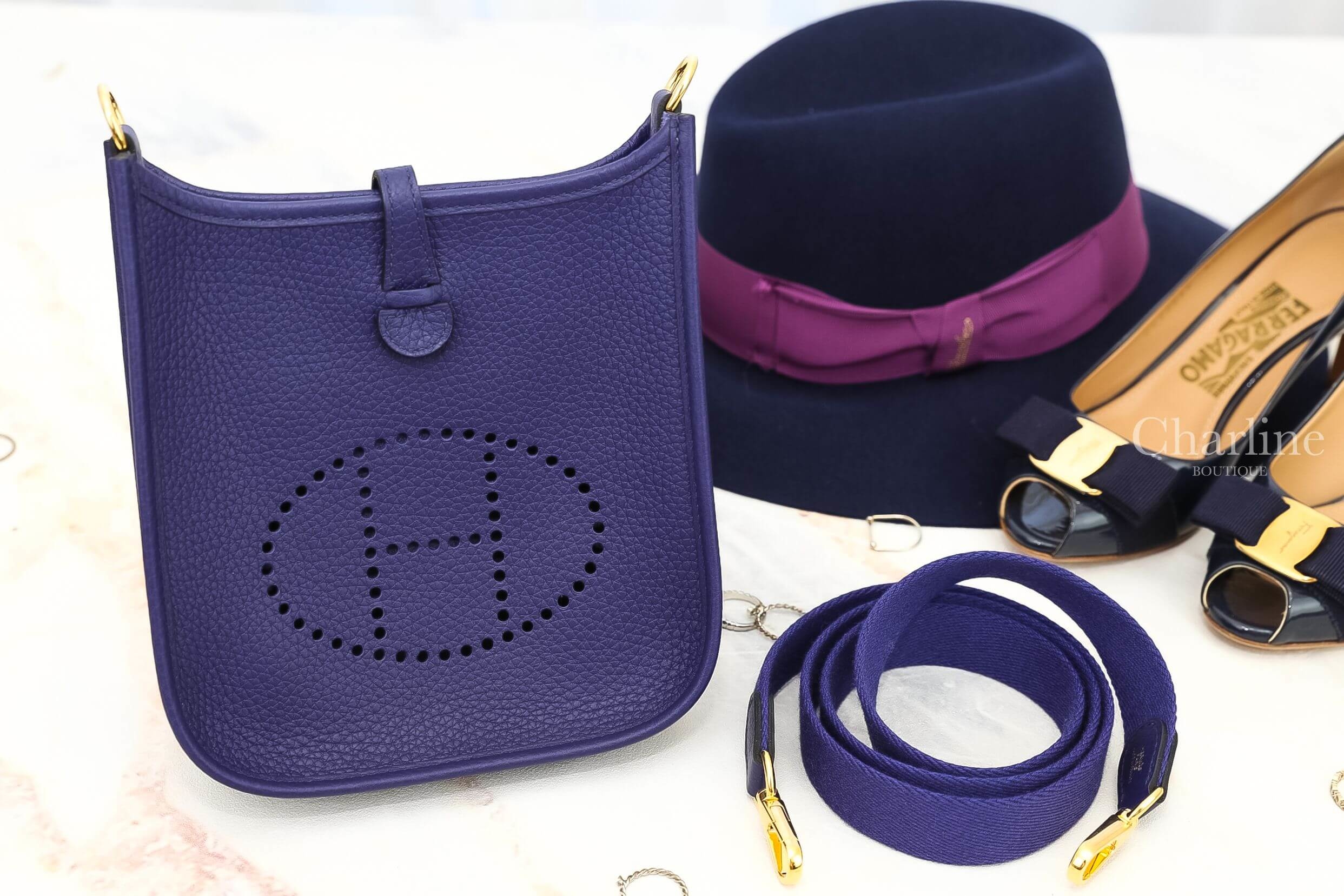 Hermès Evelyne TPM 16cm M3 Bleu Encre Taurillon Clemence 水墨藍簍空洞洞肩背包