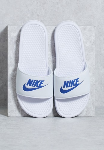 nike benassi white and blue