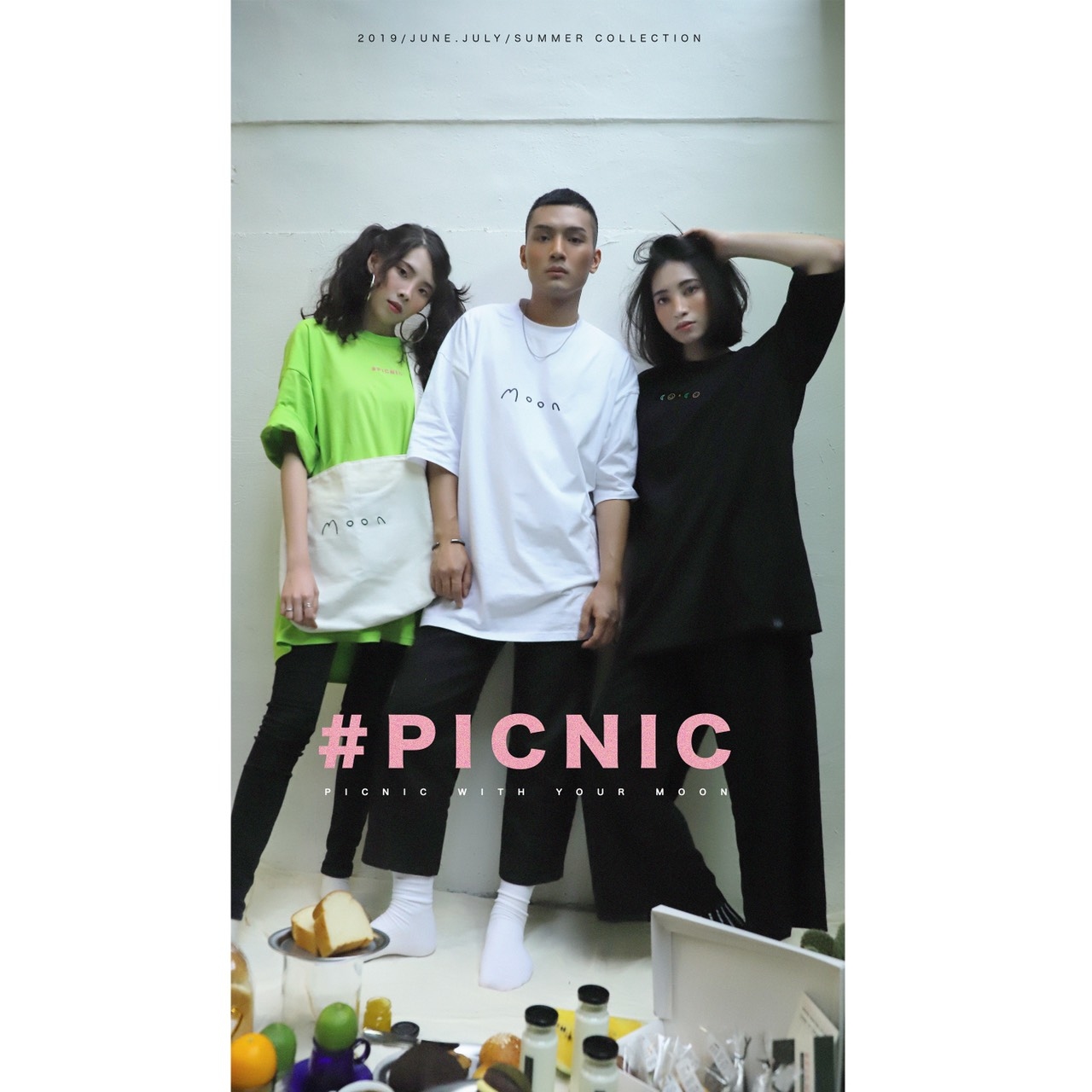 moon x zoom in 野餐約會 t-shirt