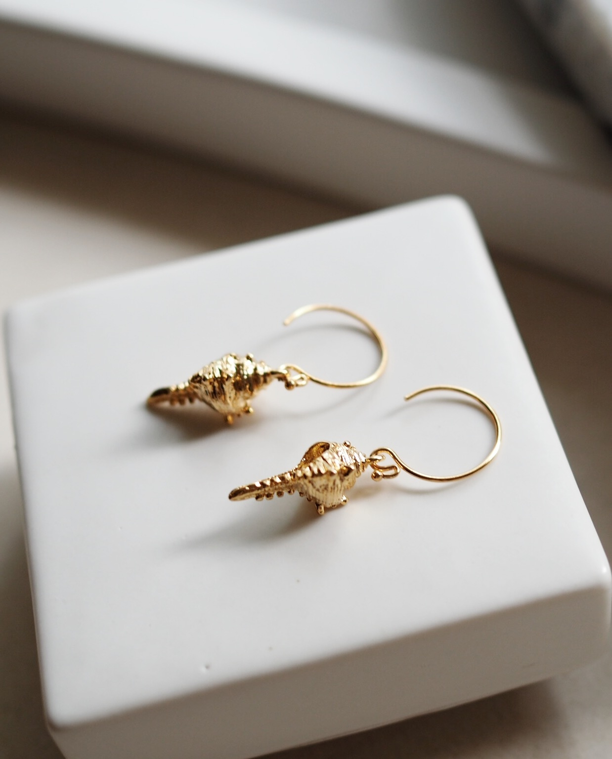 夏日小海螺耳環