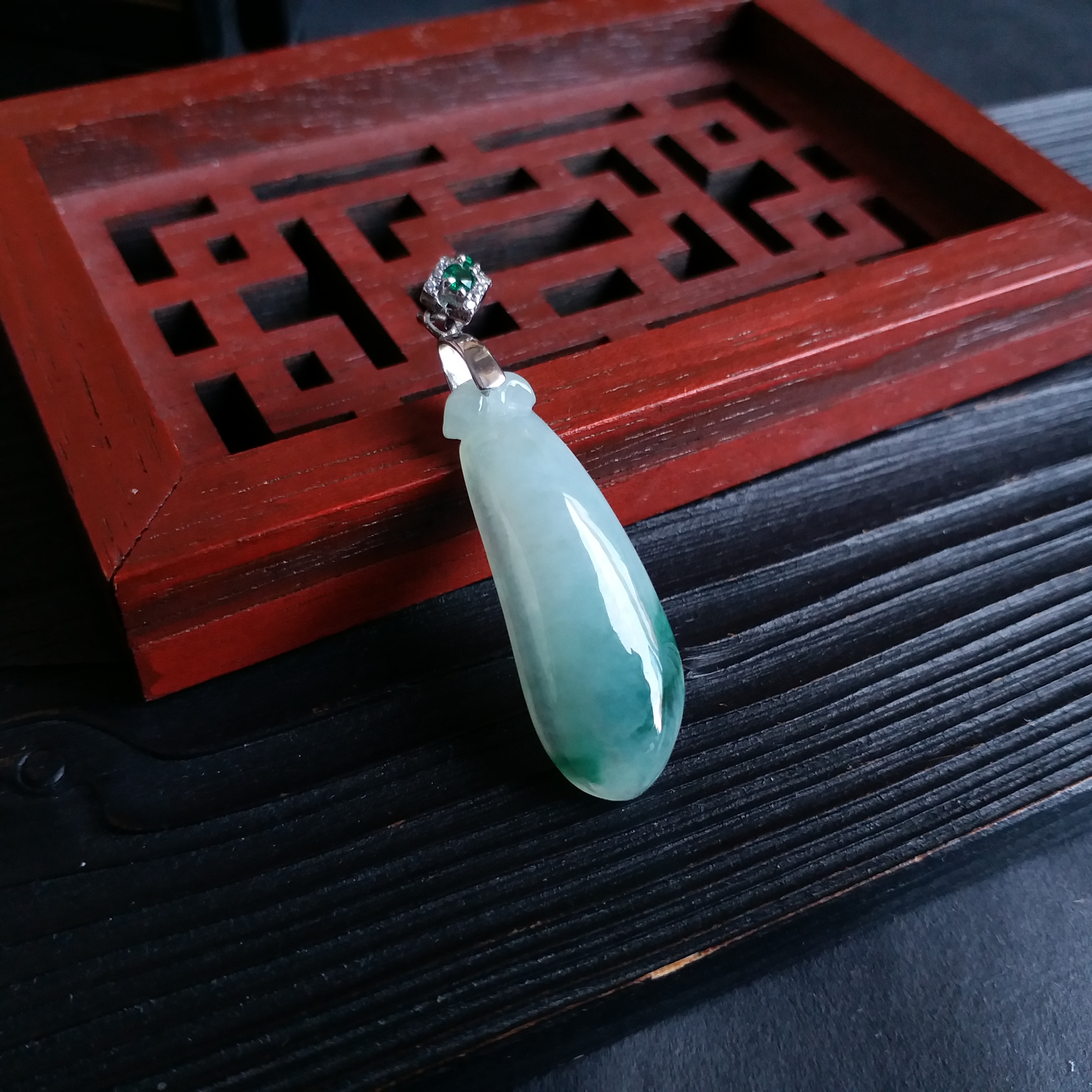 J1477 冰飄綠福瓜吊墜