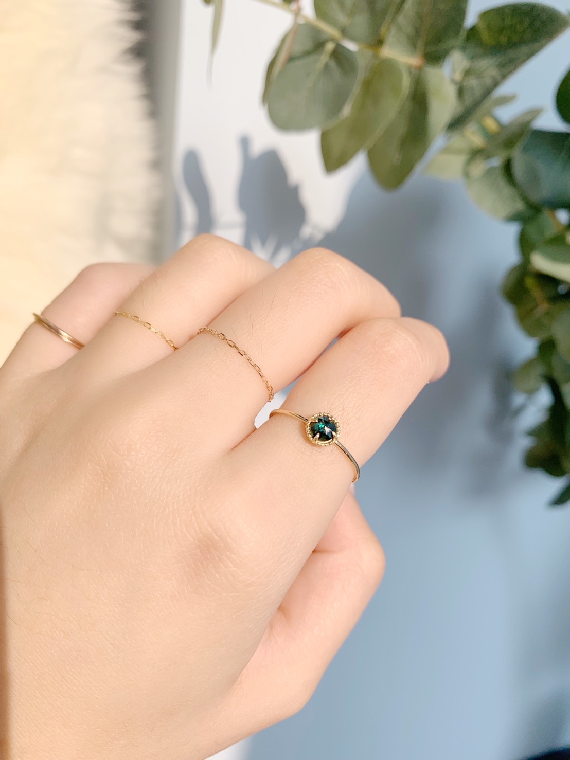 14K 光滑杯子蛋糕藍鑽原礦戒指