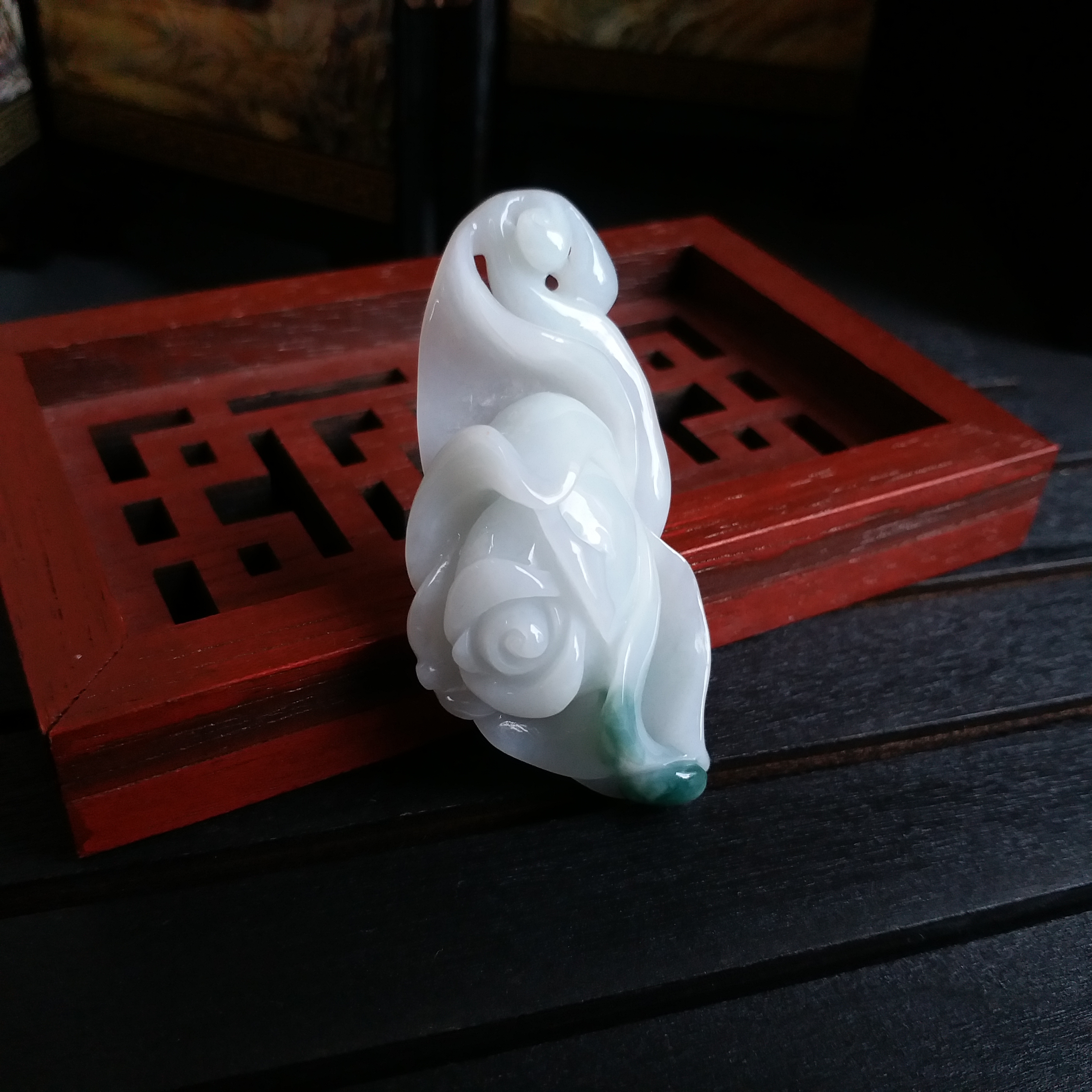 翡翠飄綠花開富貴, 天然翡翠A玉, 緬甸玉, Jade, Jadeite