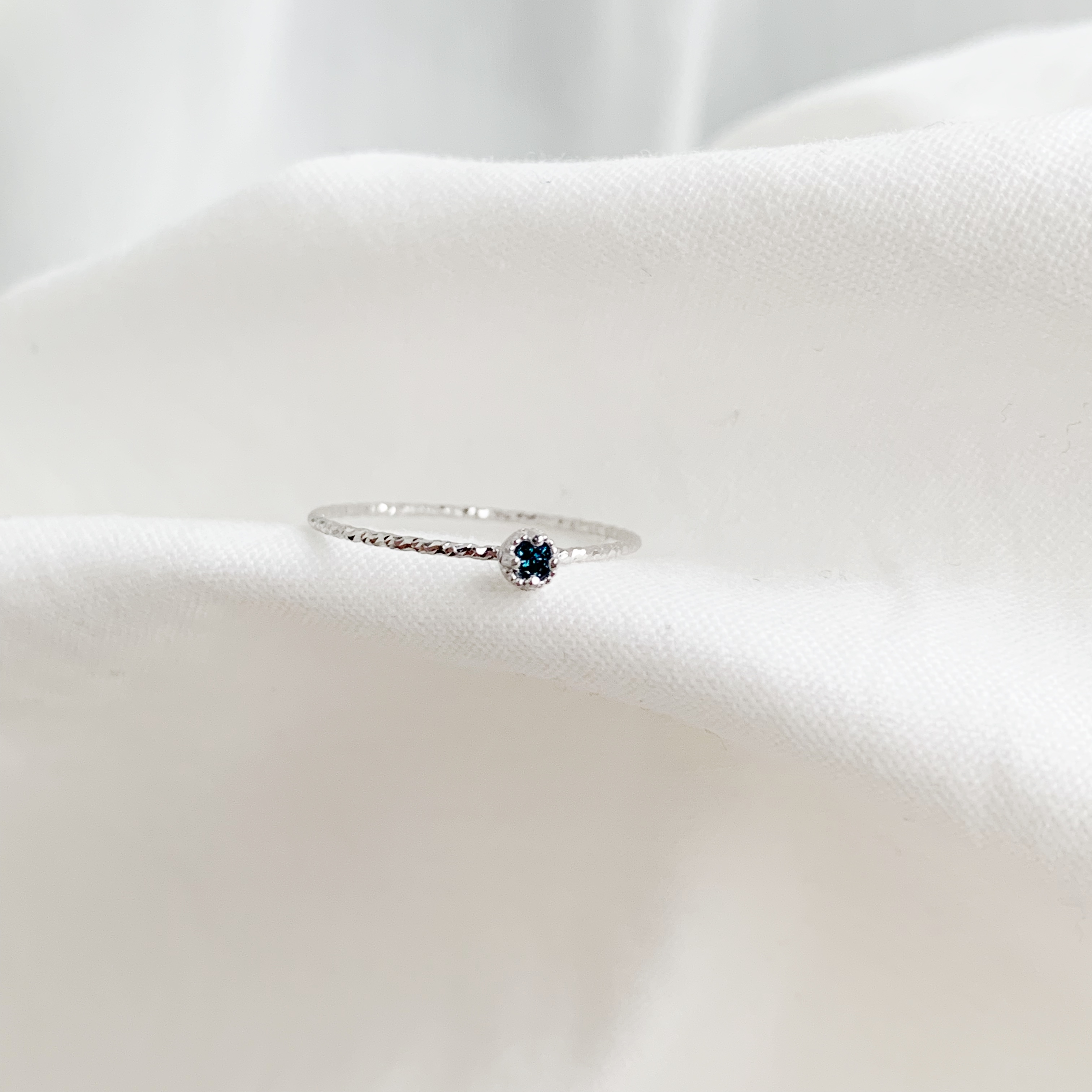 14k白金 2分藍鑽戒指