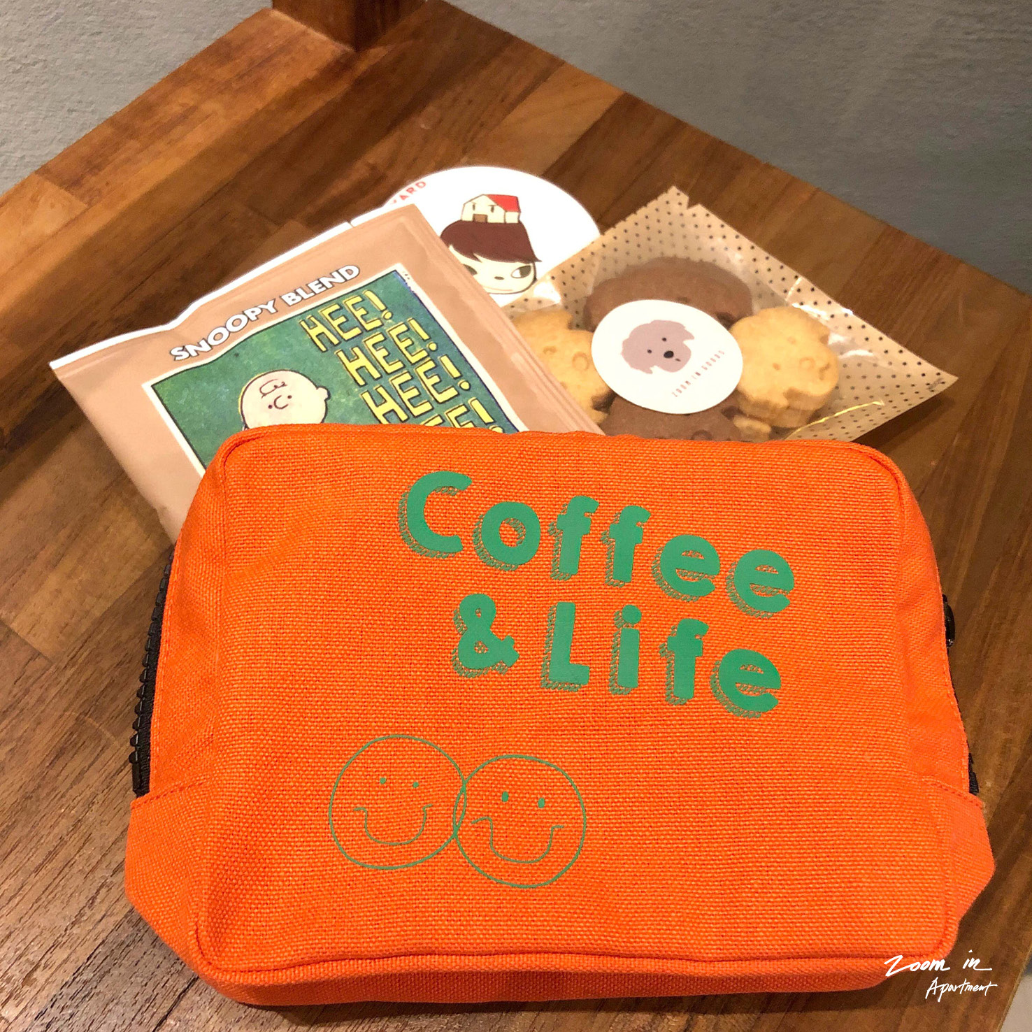 zoom in goods 「Coffee & Life  拉錬萬用立體包.橘」