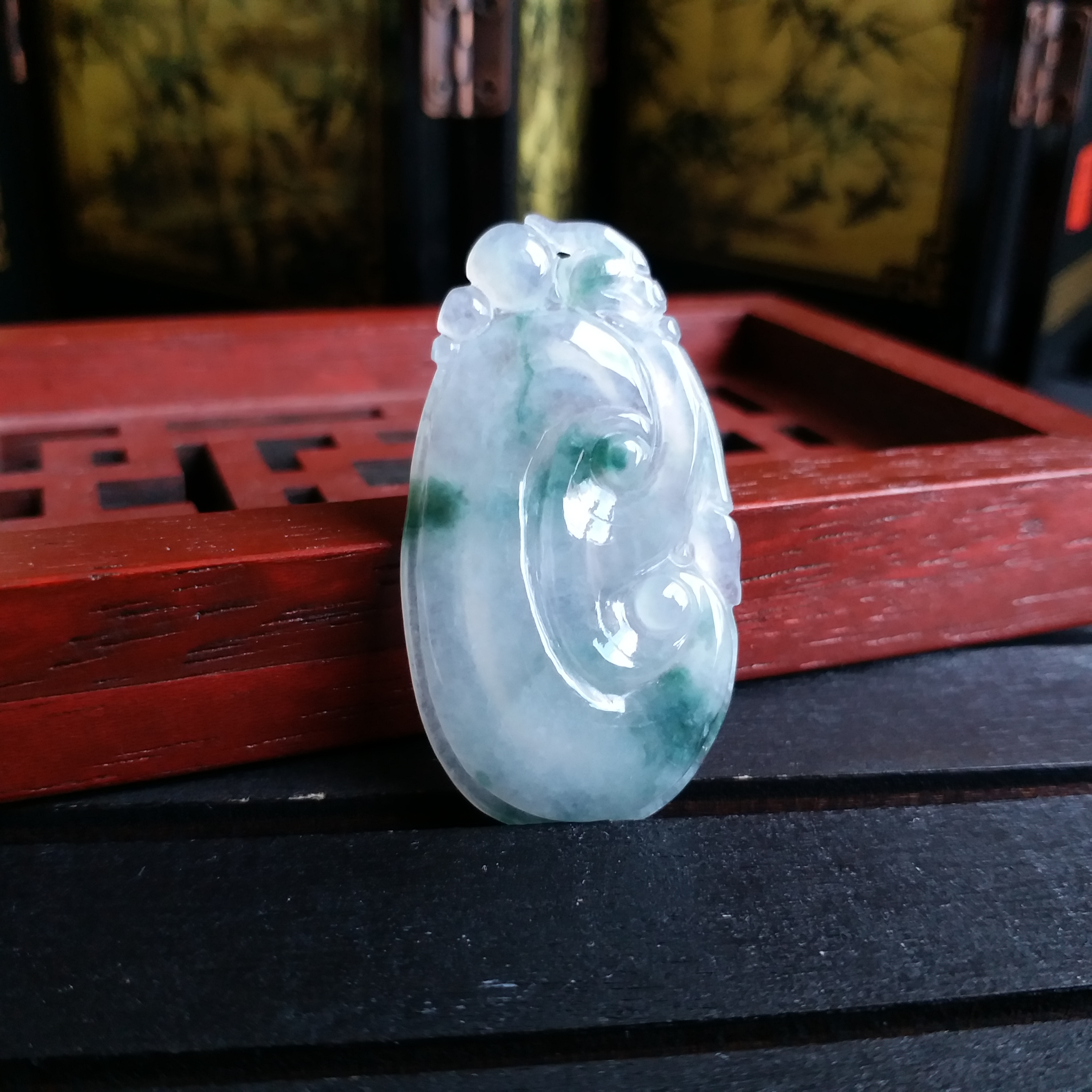 J1129 冰糯飄花如意吊墜