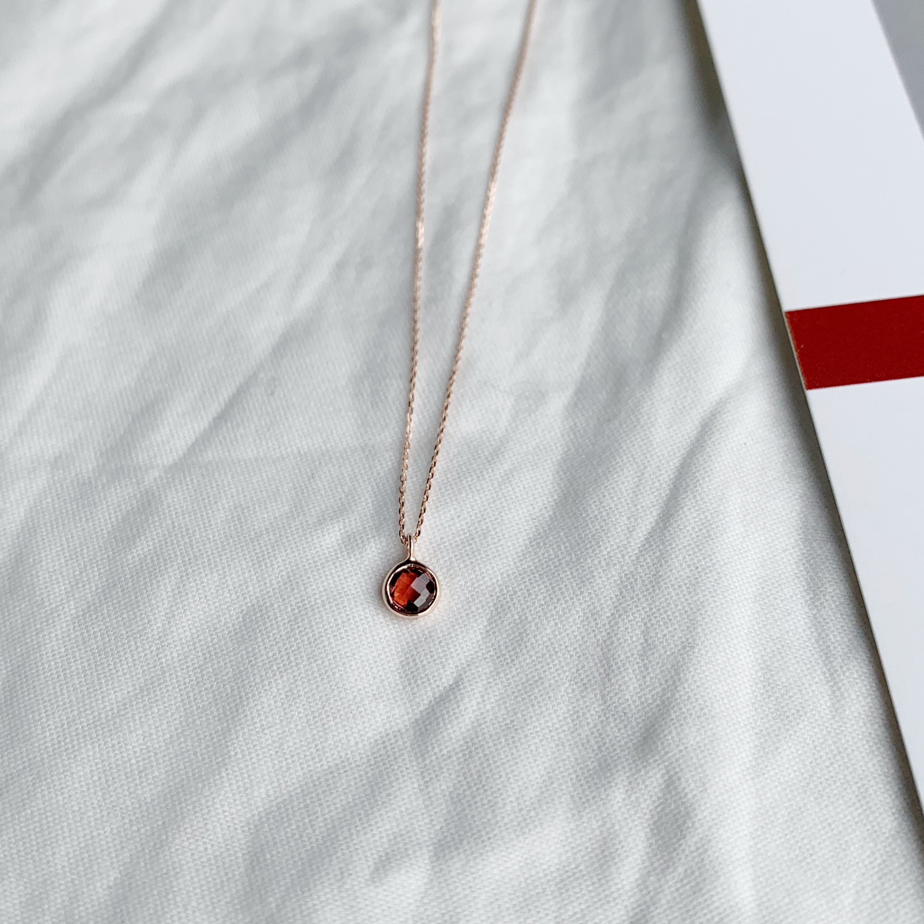 14K簡約小圓石榴石鎖骨鍊