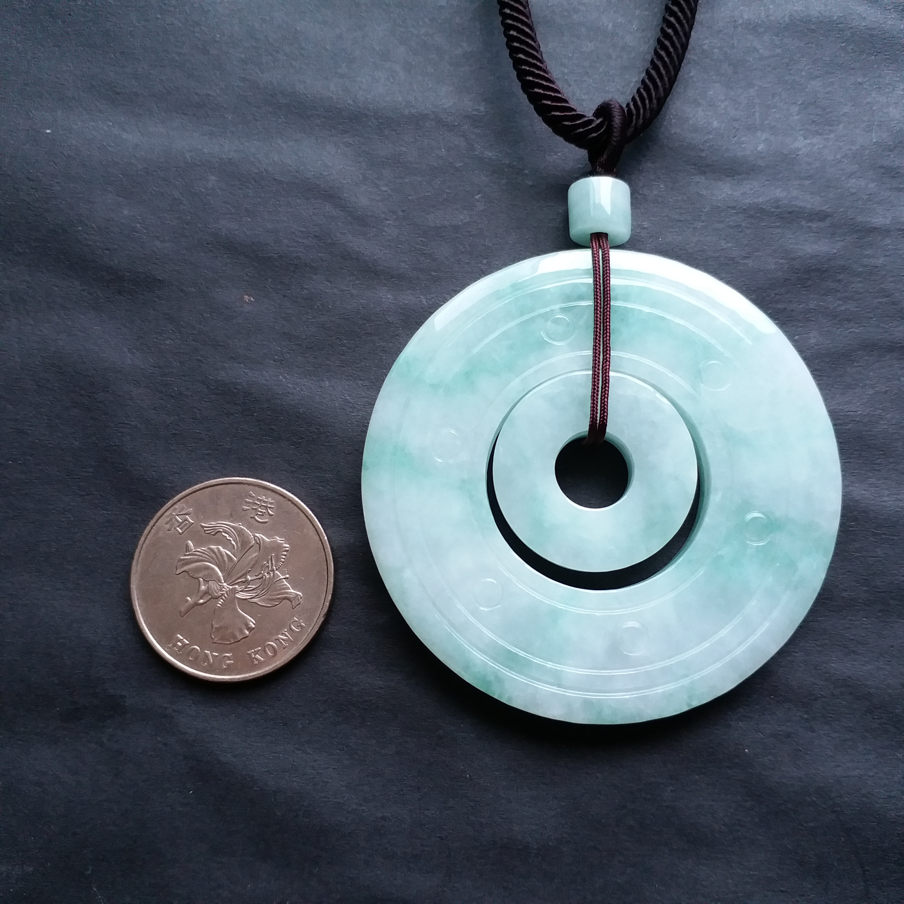 J1045 冰糯飄綠時來運轉子母平安扣 (57.8mm直徑)