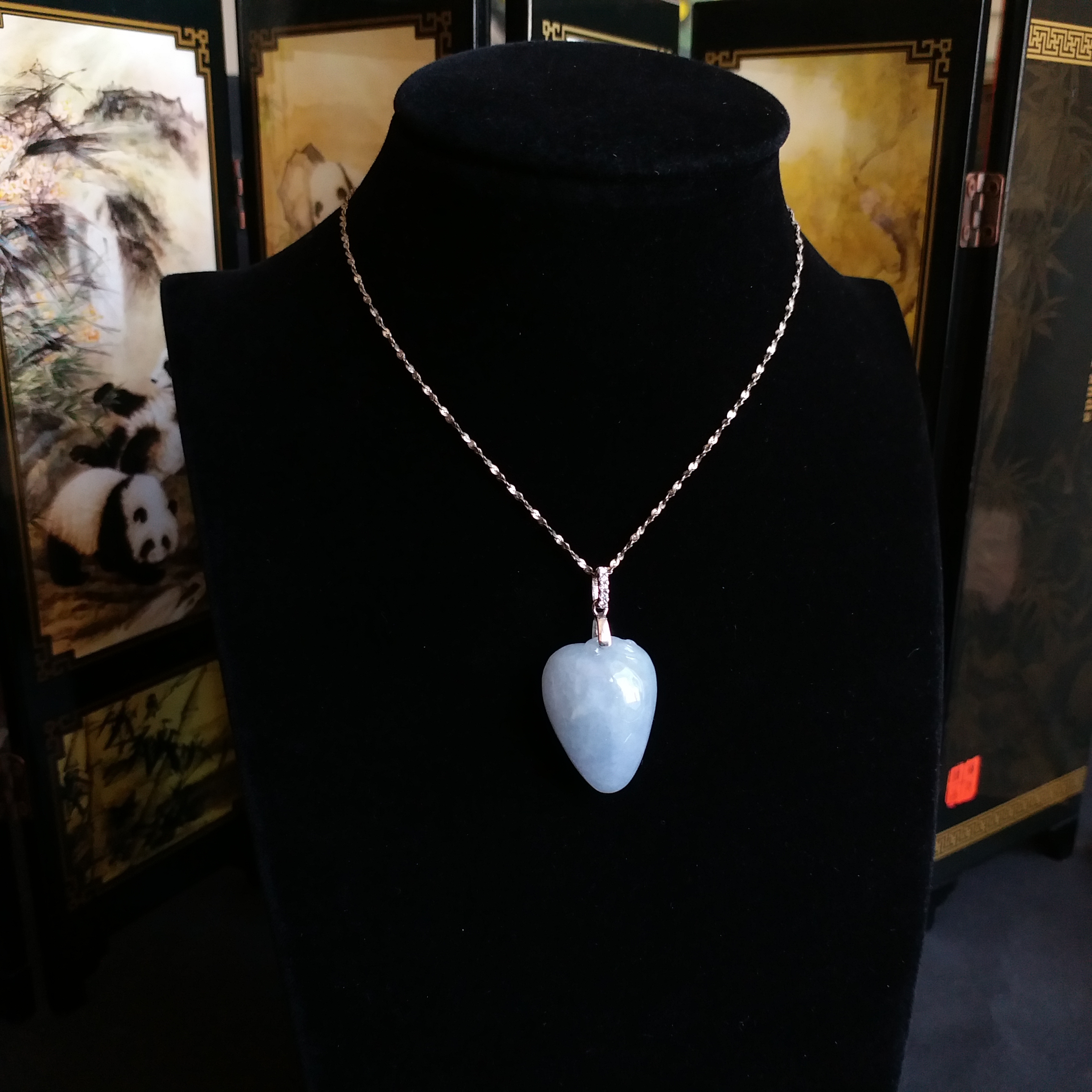 J1410 冰糯紫壽桃吊墜