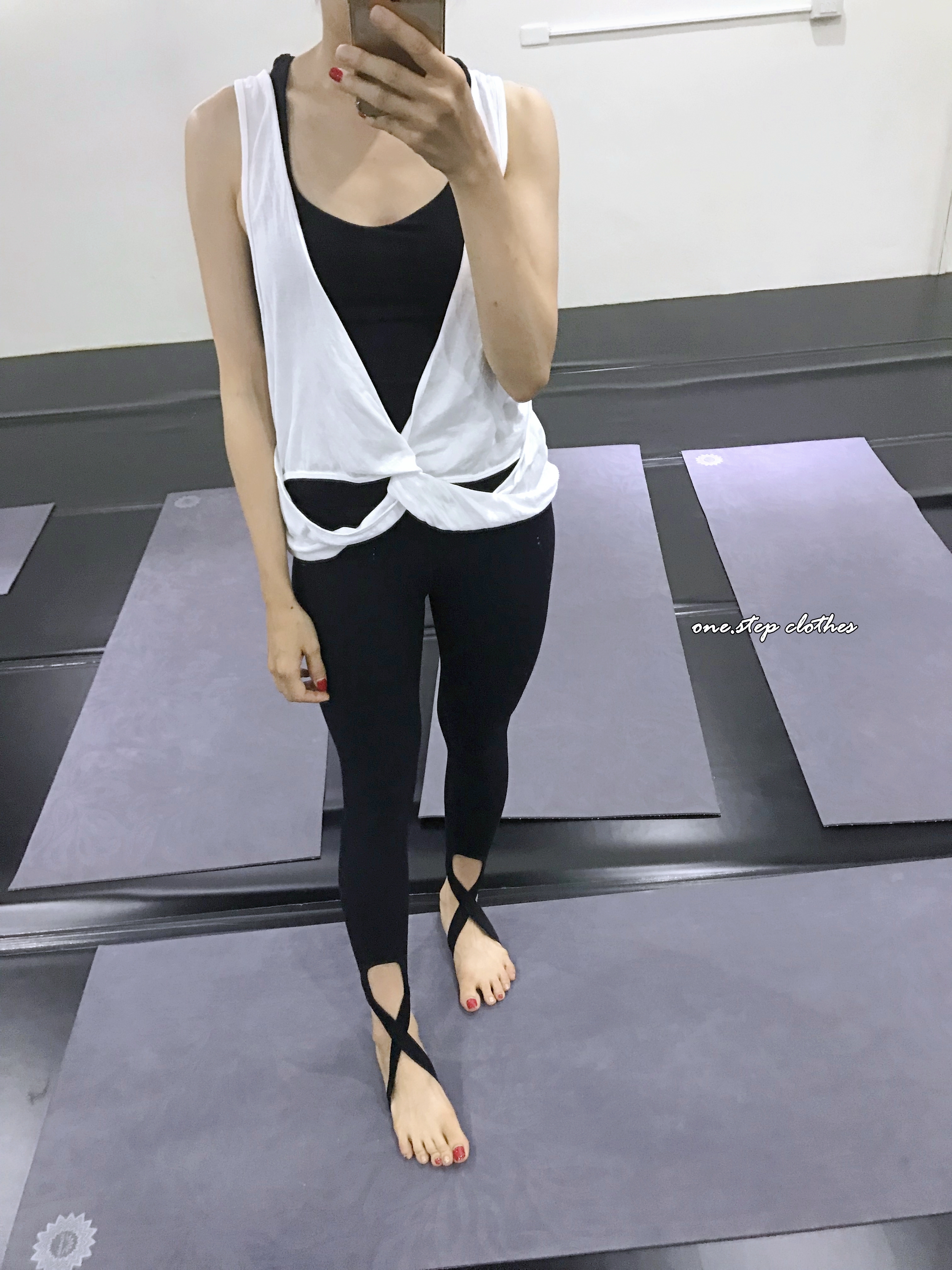 運動系列- 交叉設計高腰彈性瑜珈褲(黑色)