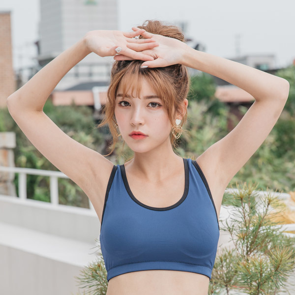 律動時尚。無痕透氣運動必備內衣 B.C.D.E.F罩