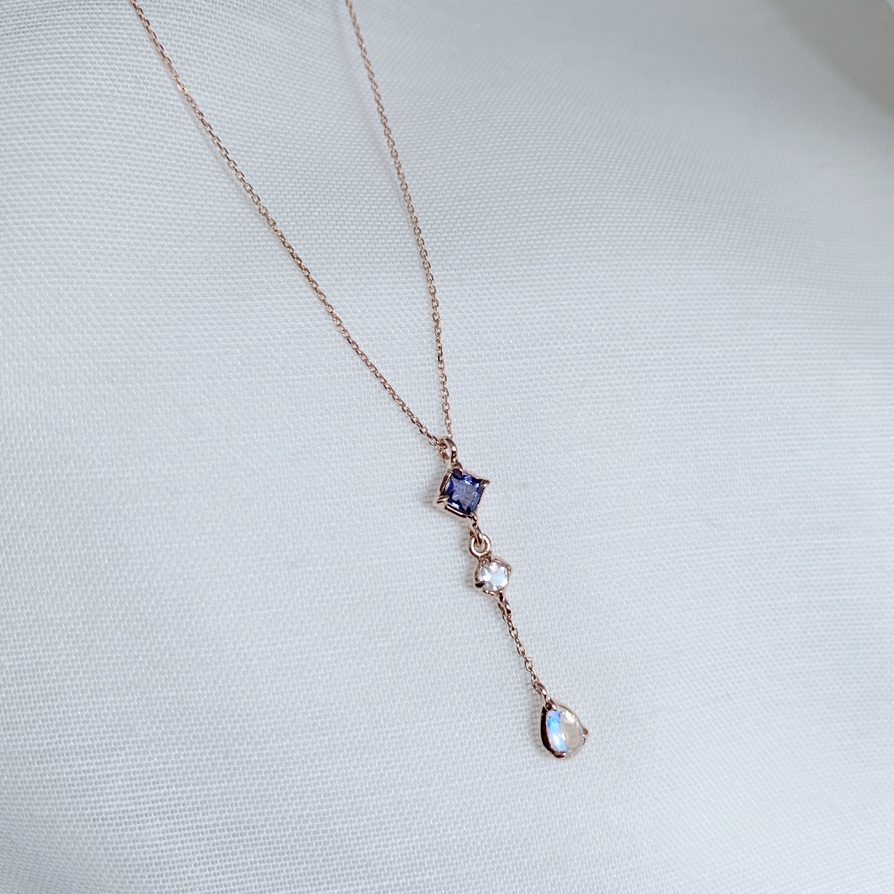 14k玫瑰金 堇青石眼淚鎖骨鍊